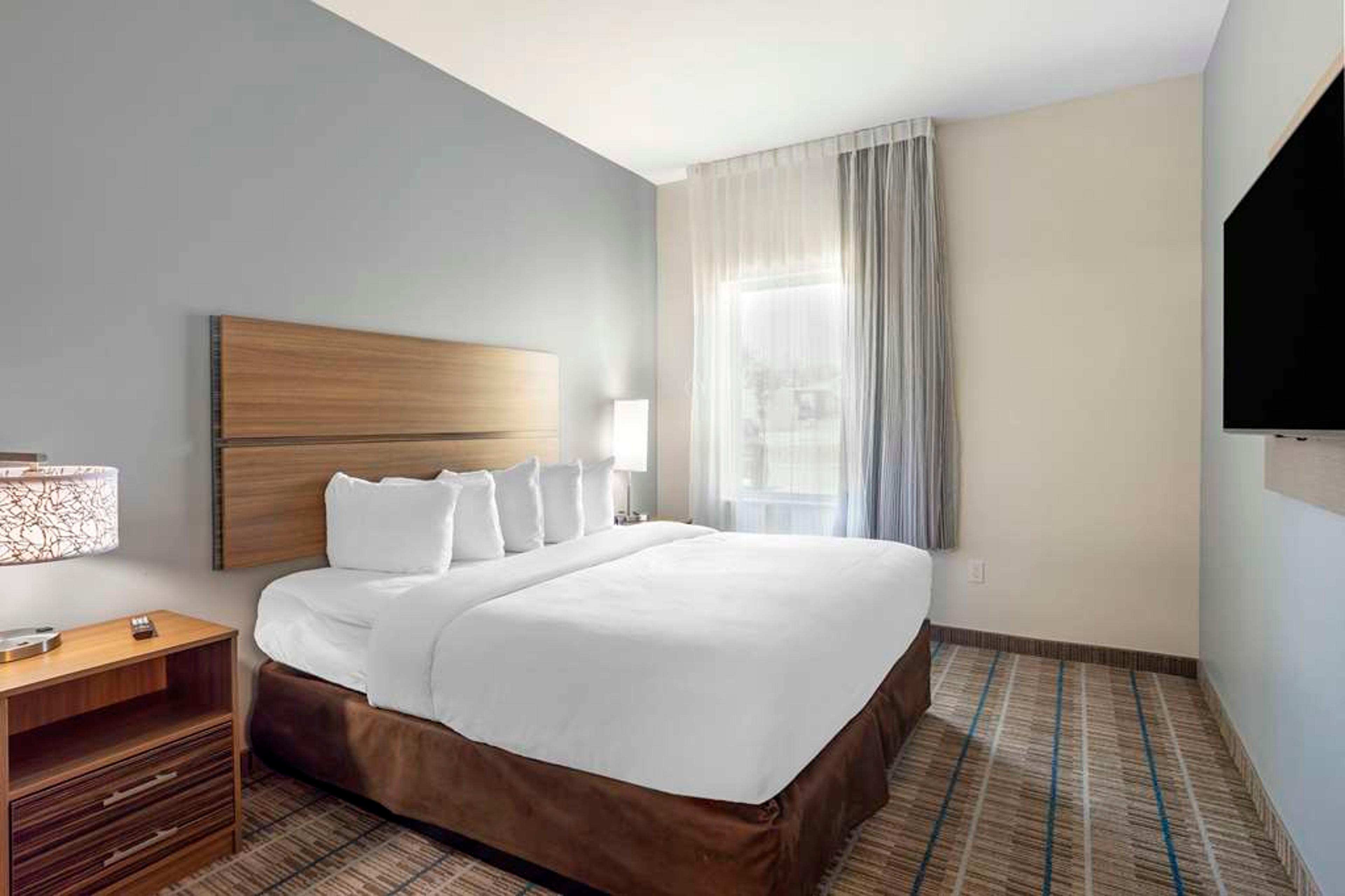 MAINSTAY SUITES NORTH - CENTRAL YOR