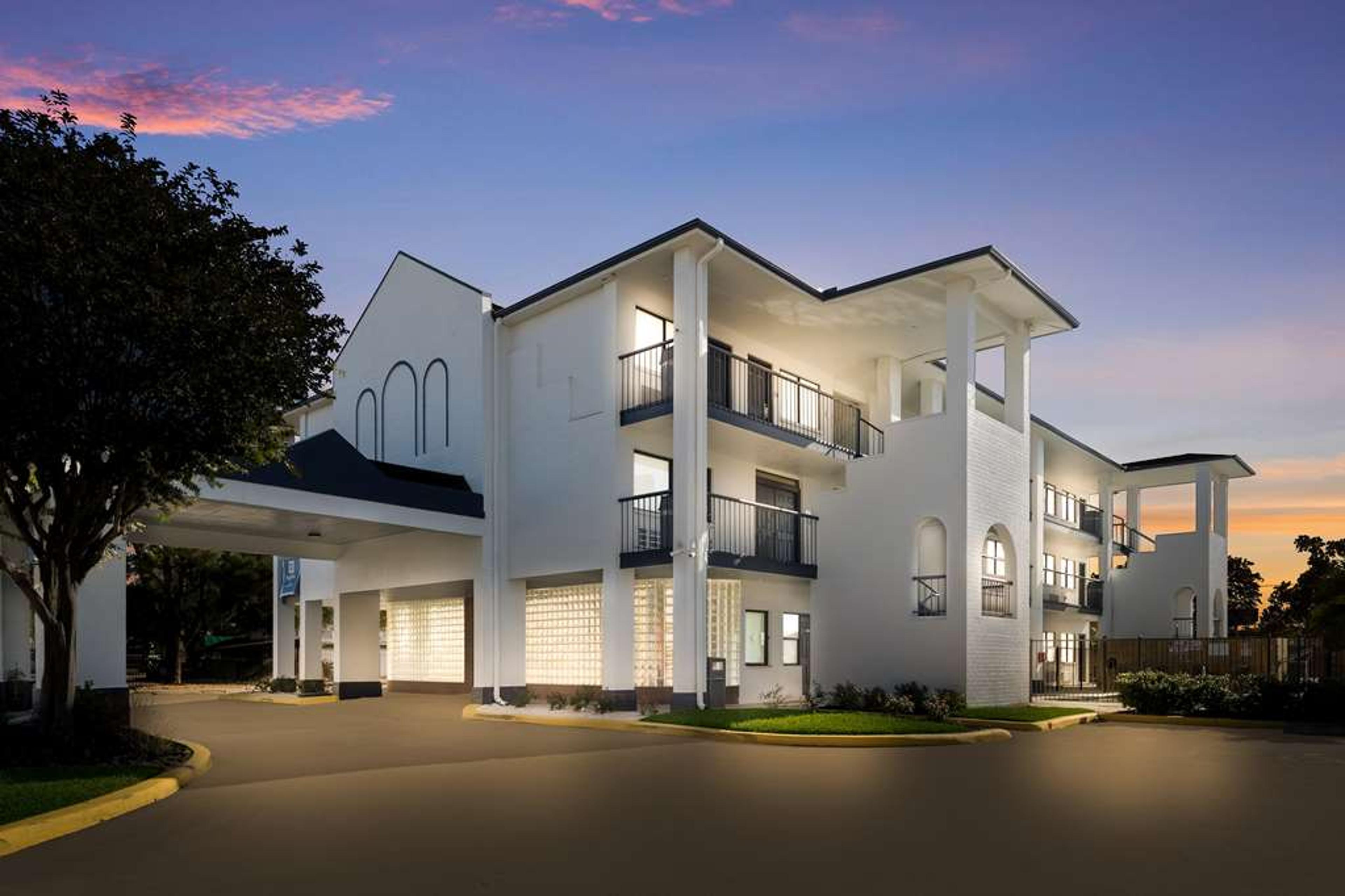 SureStay by Best Western Spring North Houston