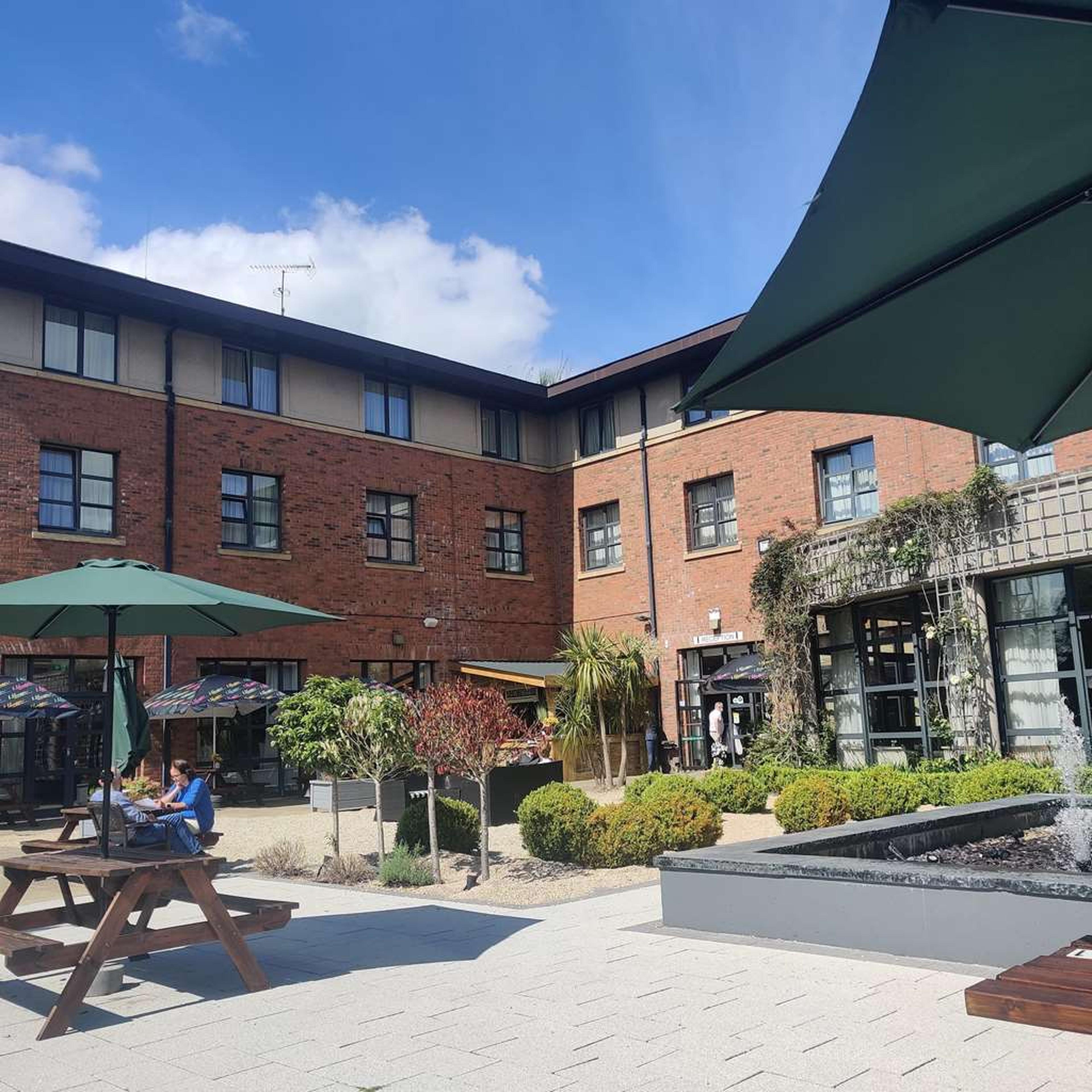 CASTLETROY PARK HOTEL