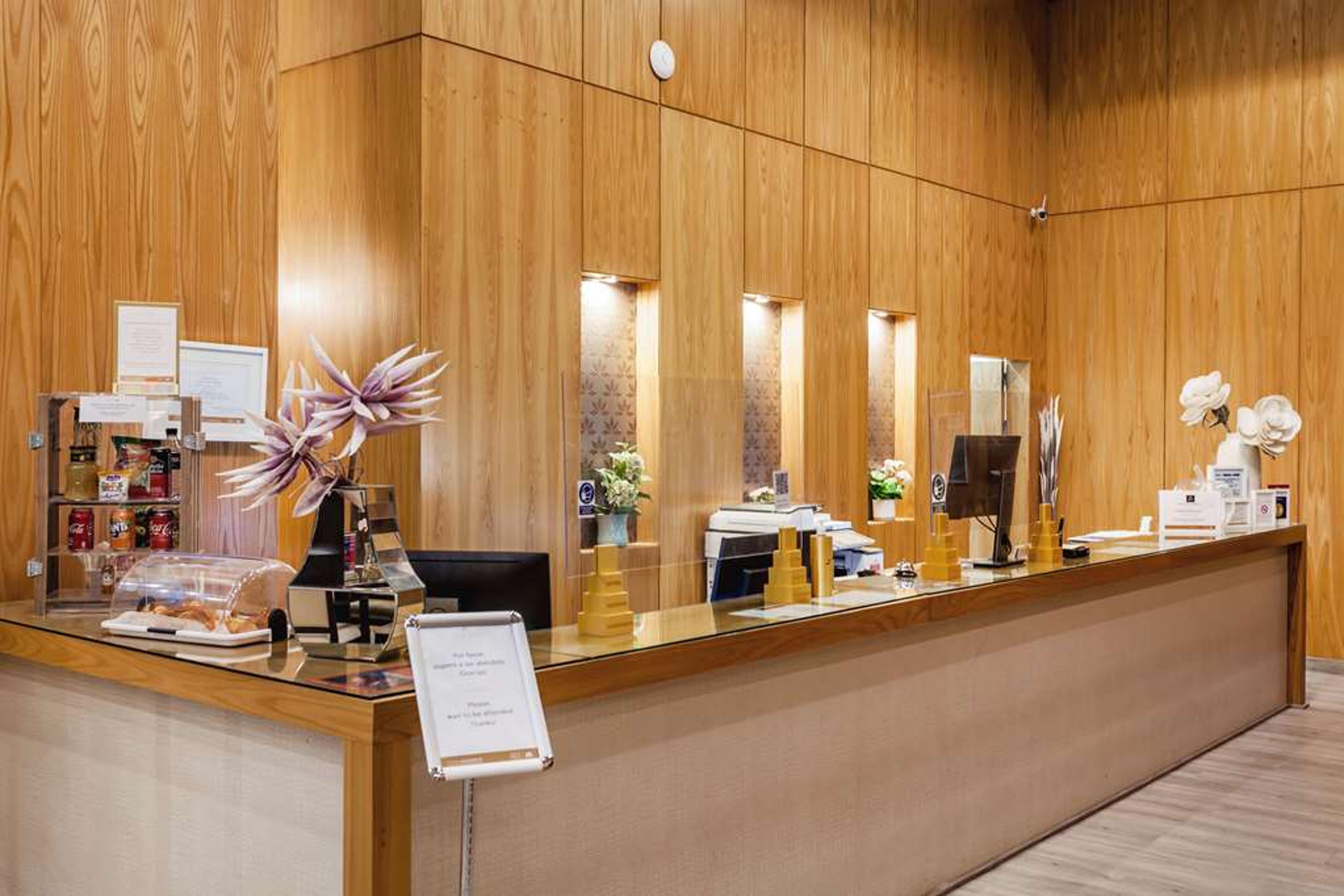 Hotel Photo 2
