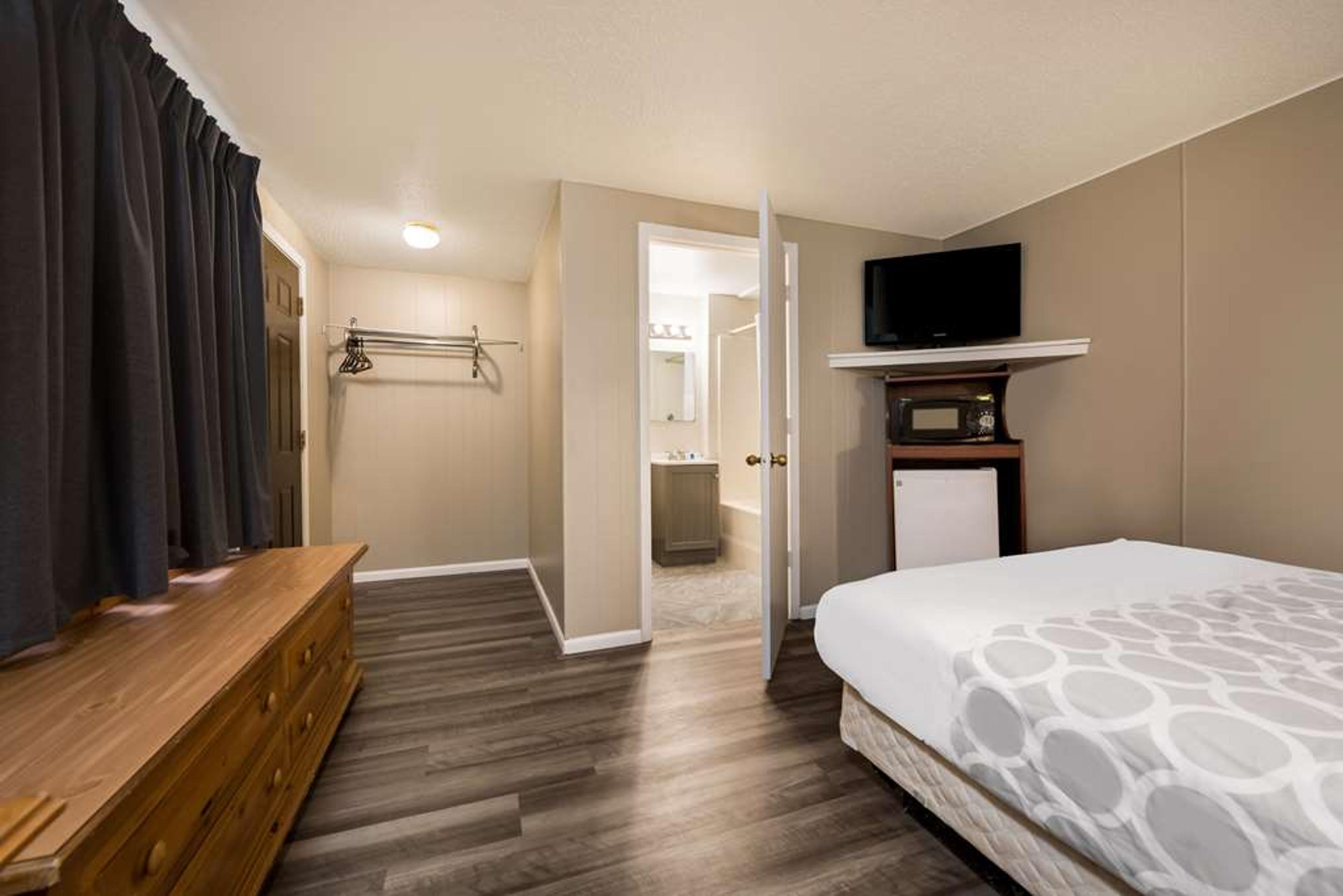 RODEWAY INN LA CROSSE