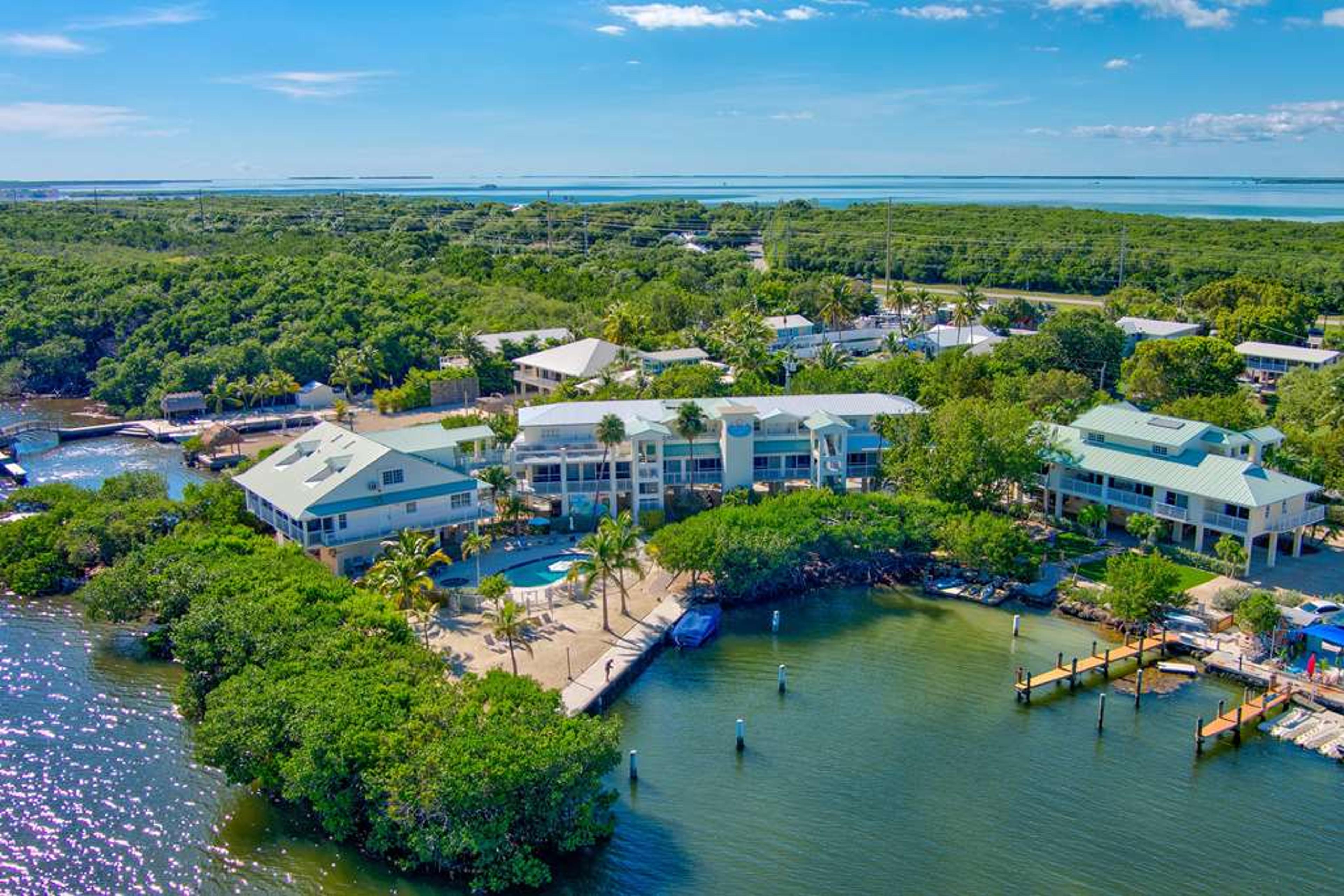 DOVE CREEK RESORT & MARINA, TRADEMA