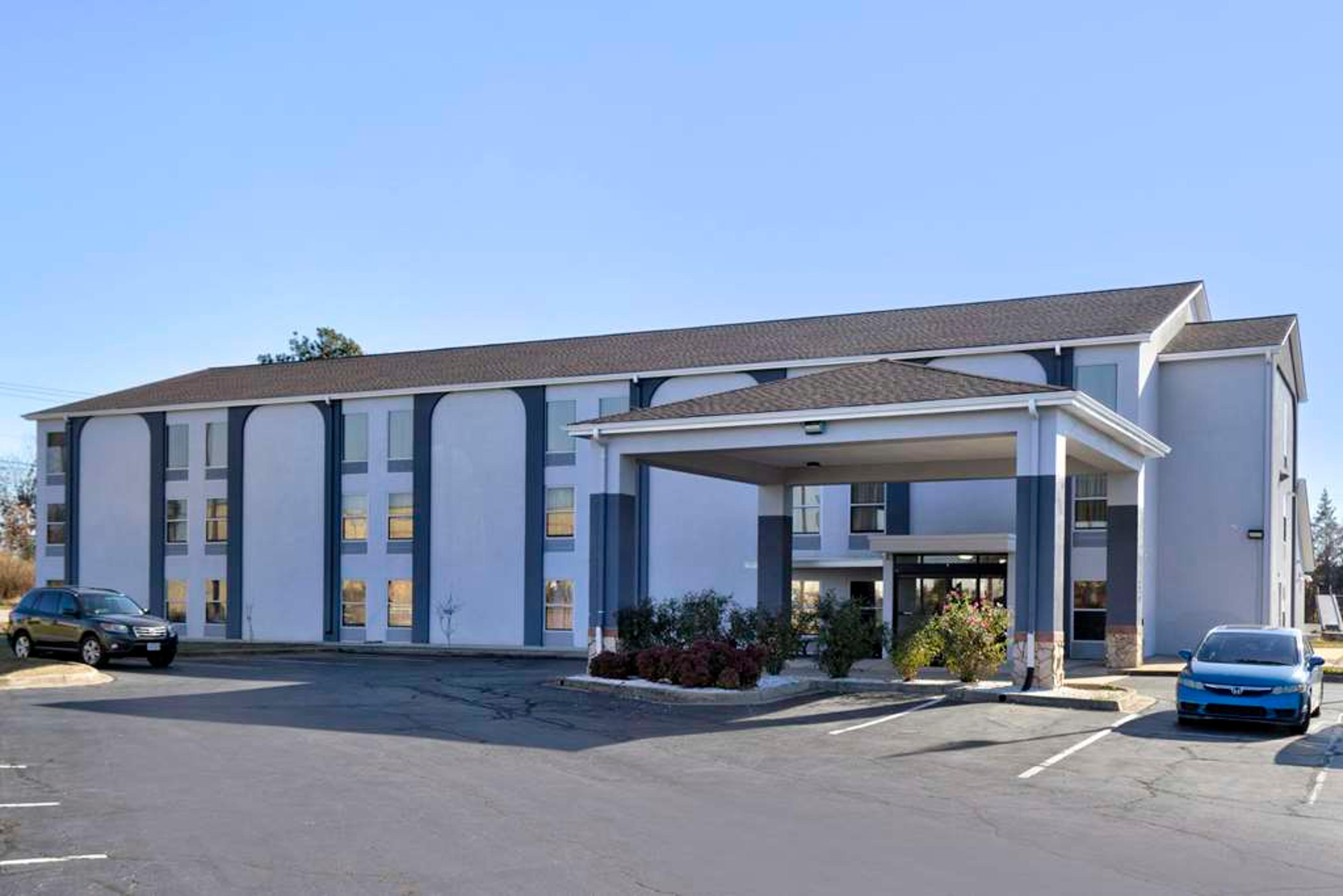 QUALITY INN SPARTANBURG NORTHWEST