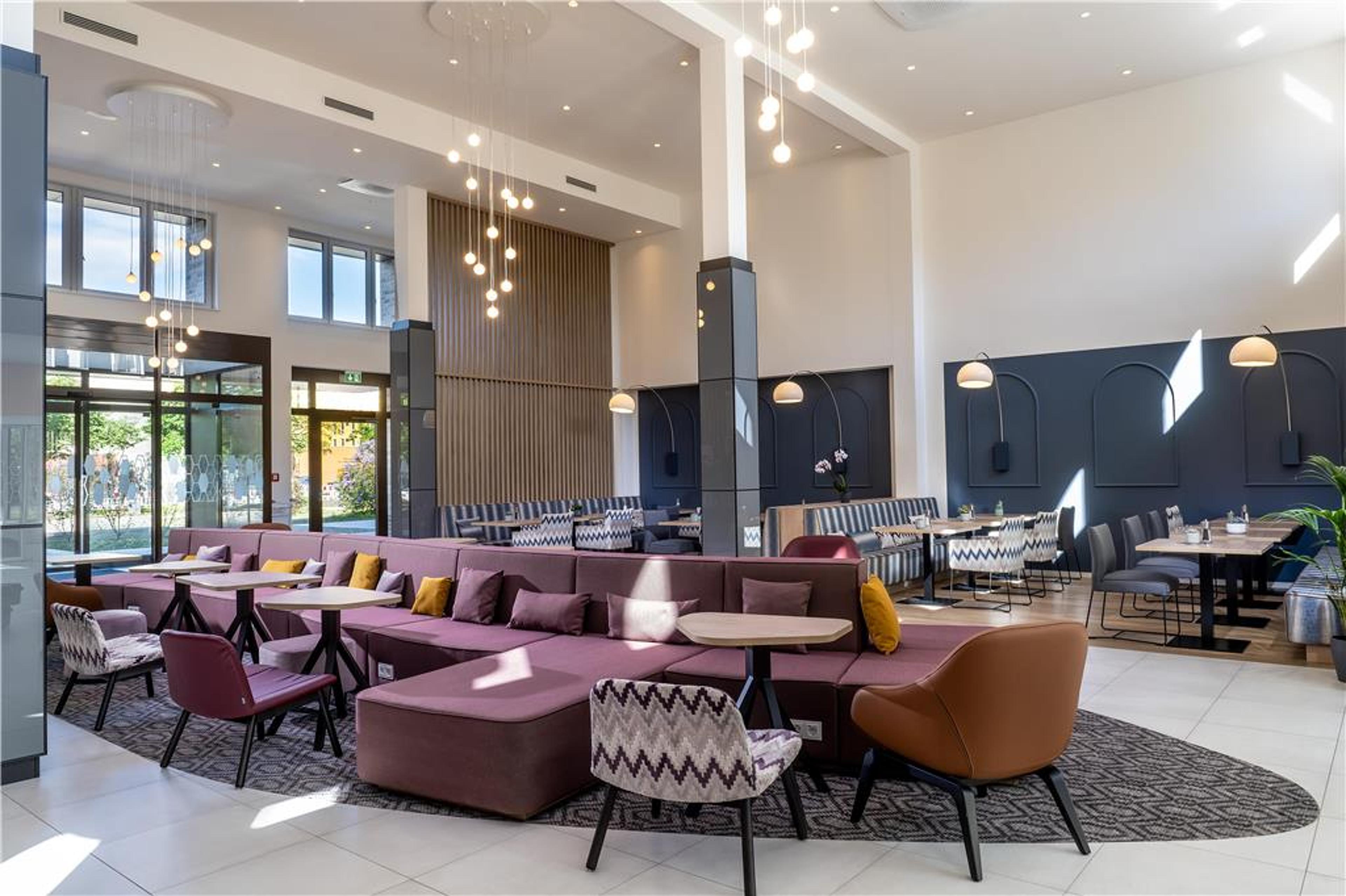 HAMPTON BY HILTON POTSDAM