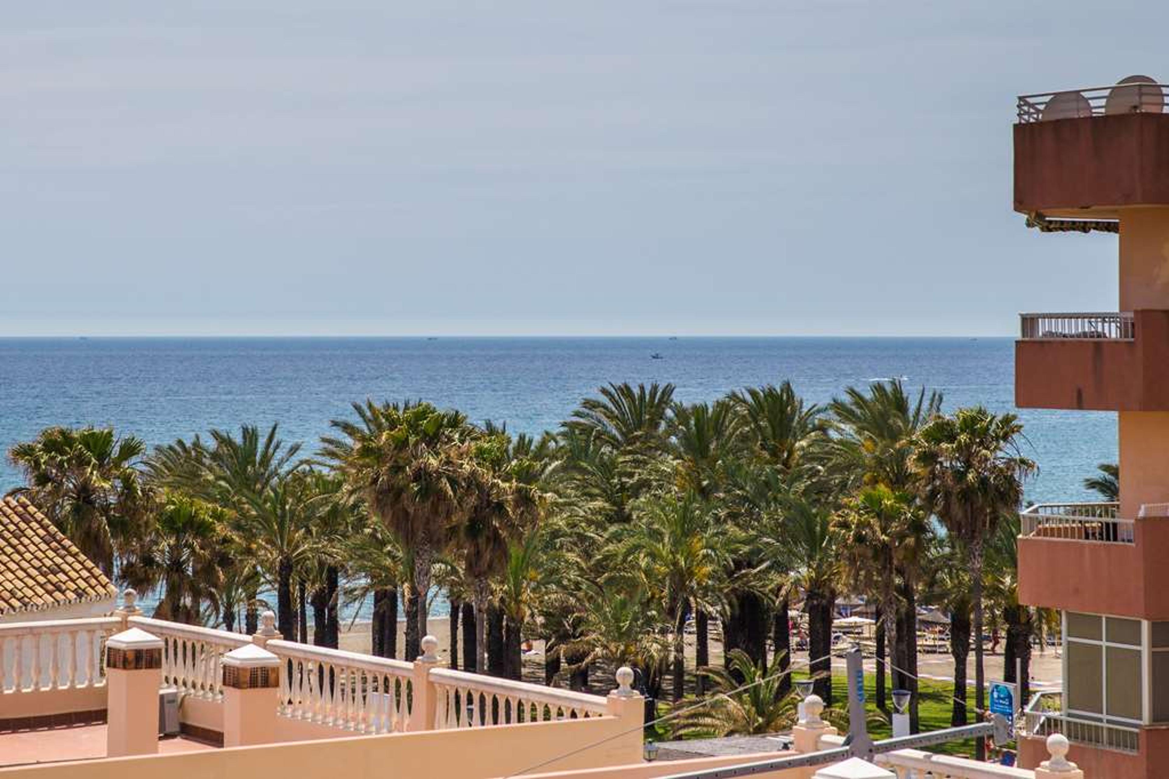 MOON DREAMS TORREMOLINOS