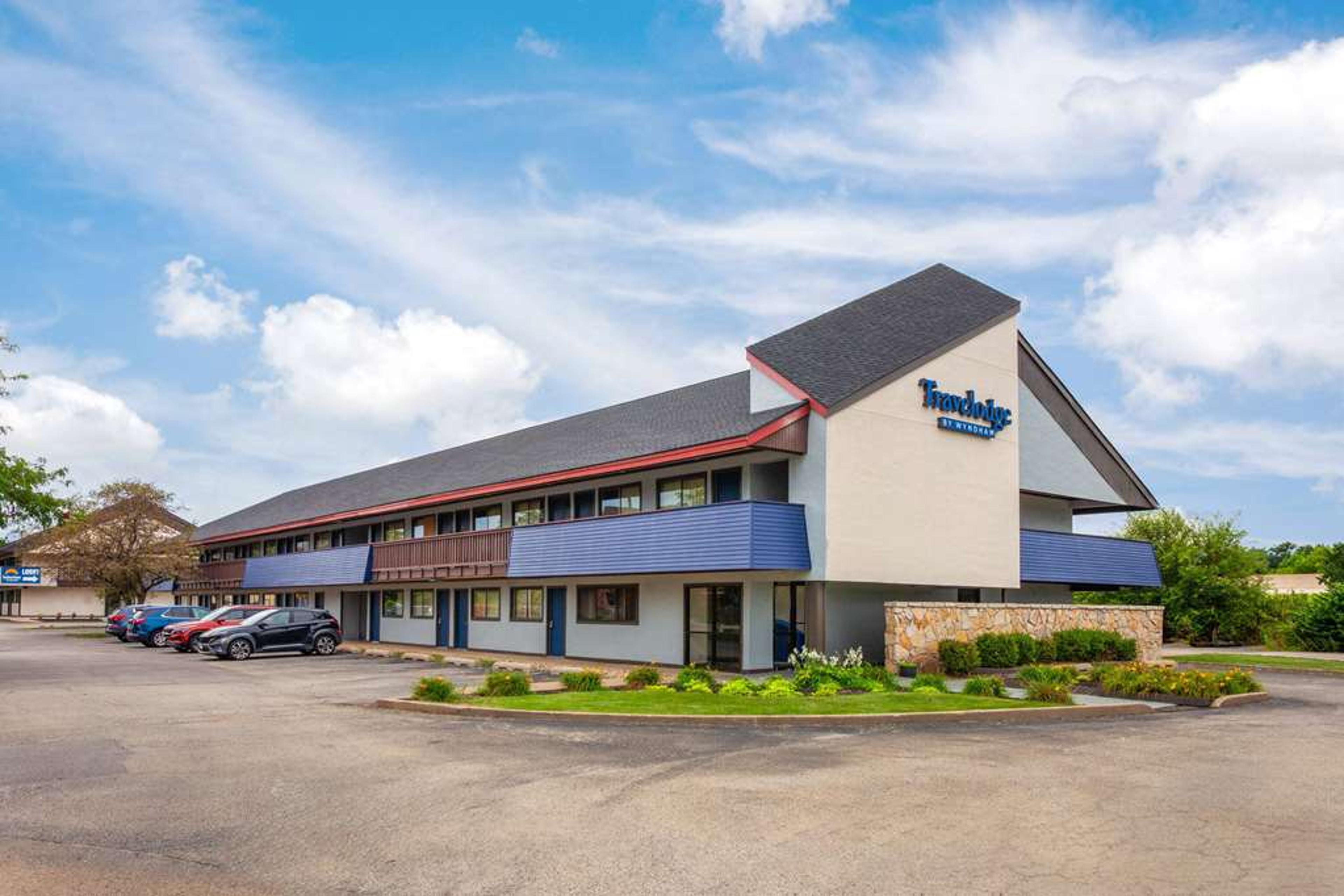 TRAVELODGE BY WYNDHAM PEORIA