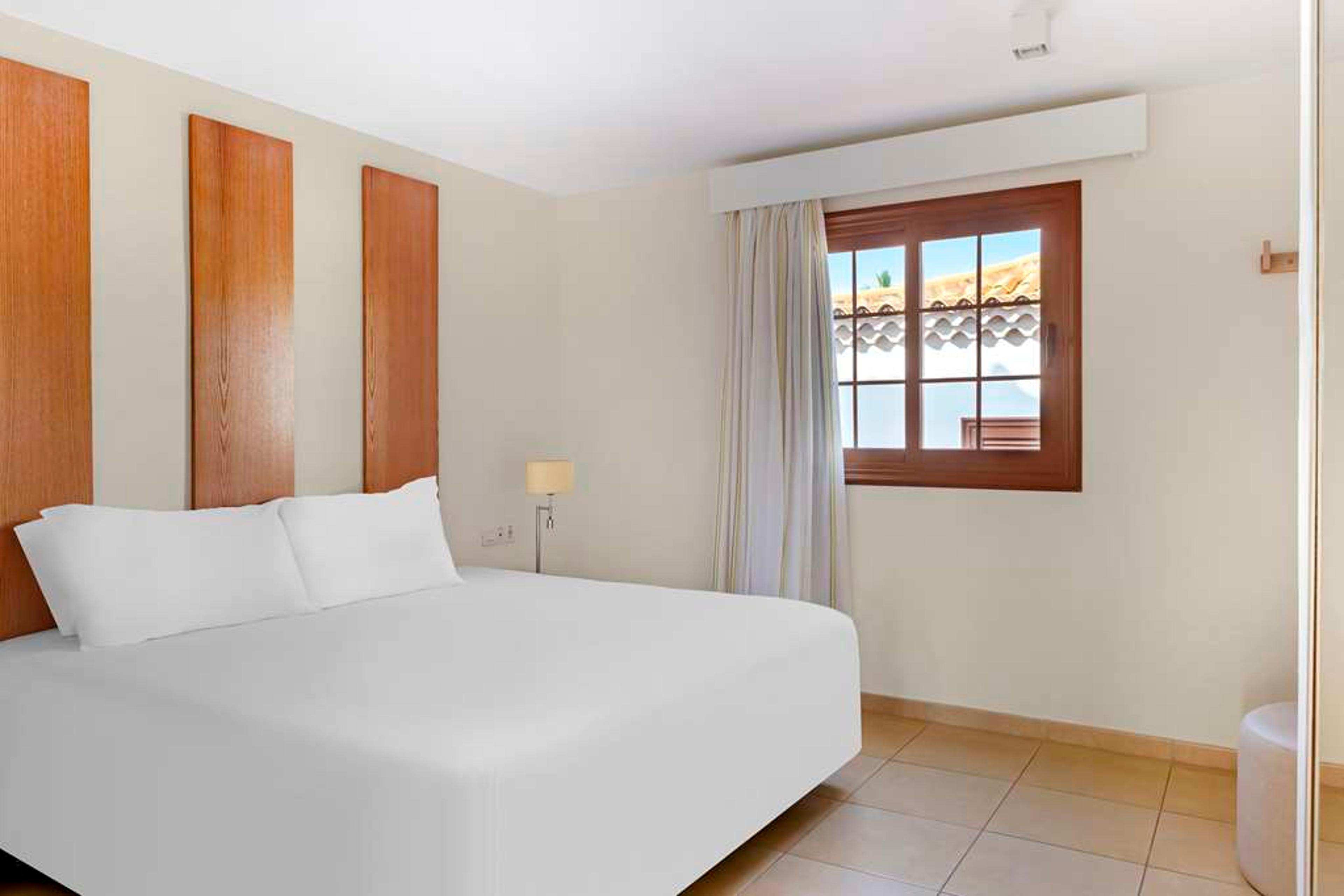 ROYAL TENERIFE COUNTRY CLUB