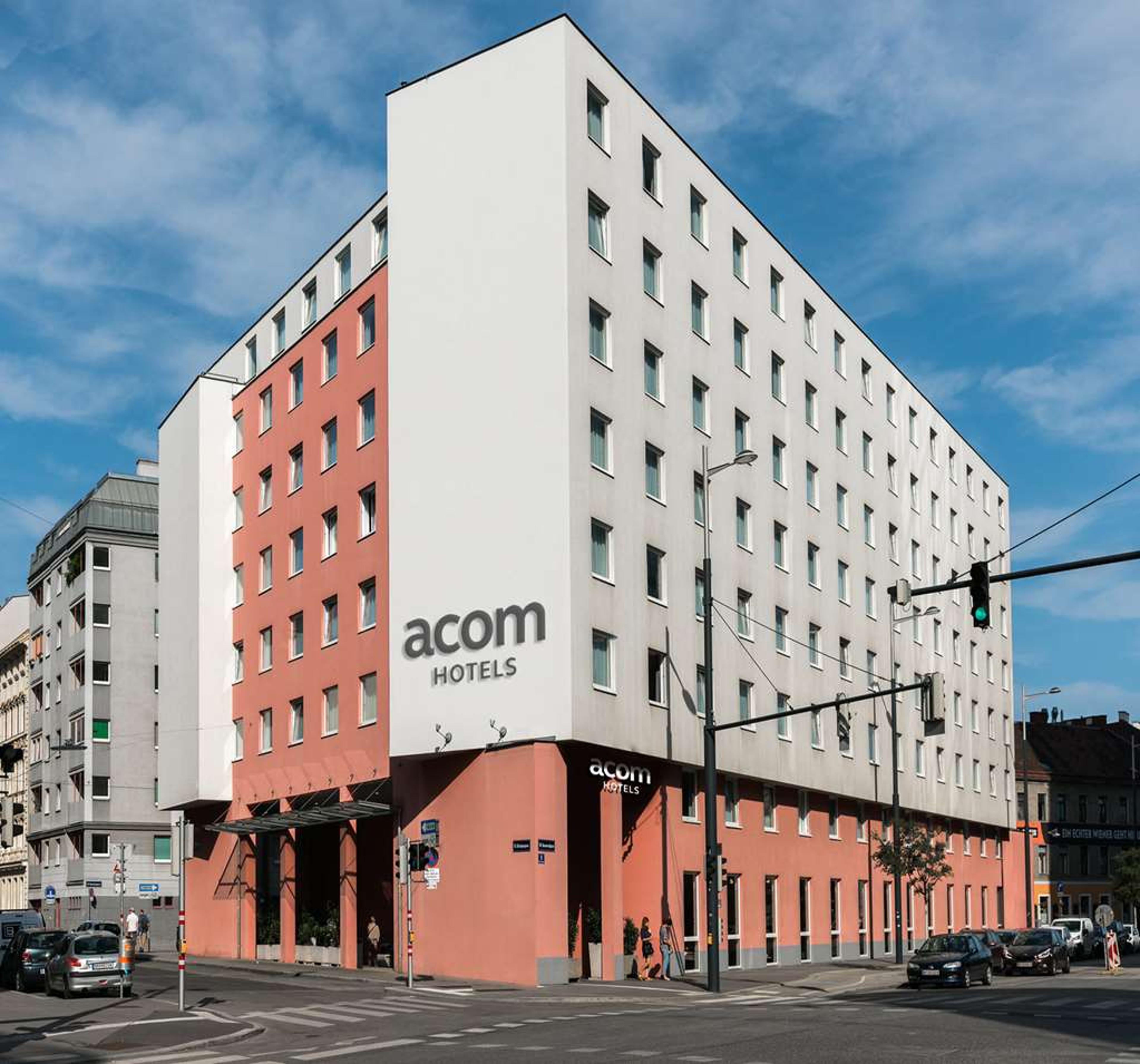AZIMUT VIENNA DELTA HOTEL