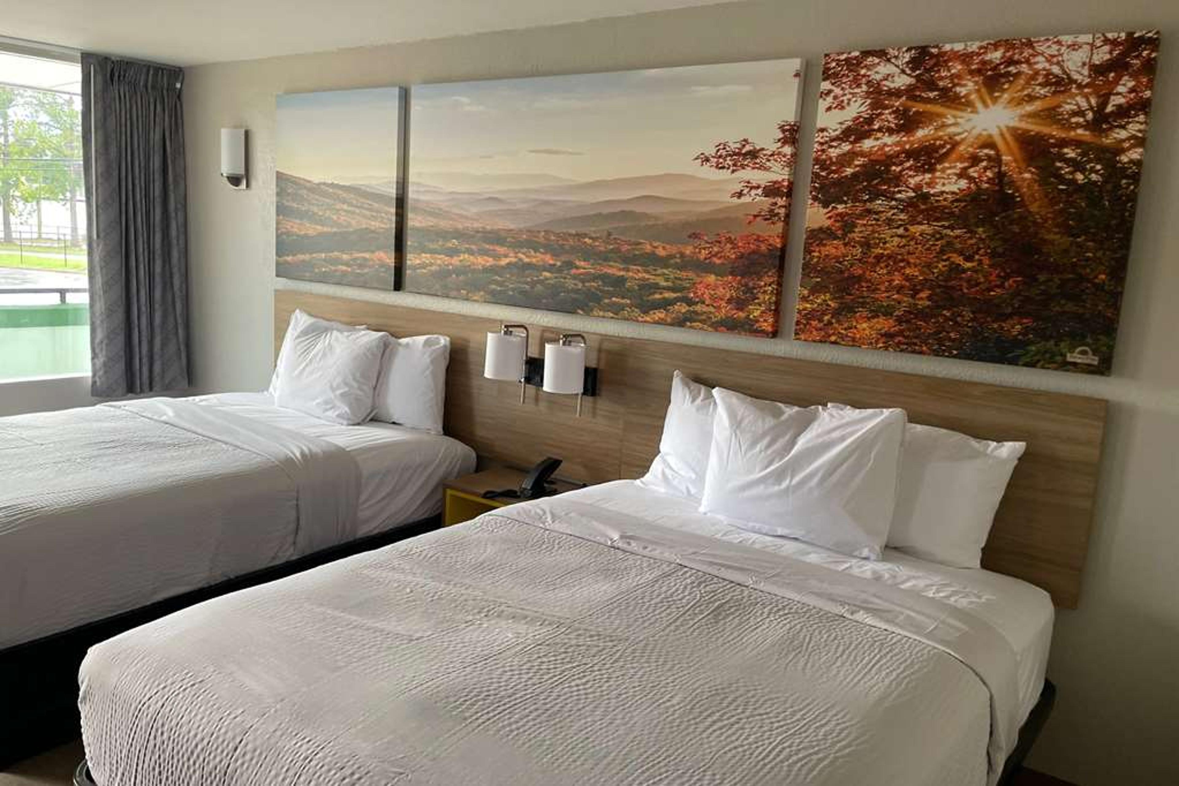 DAYS INN BY WYNDHAM MONTGOMERY EAST