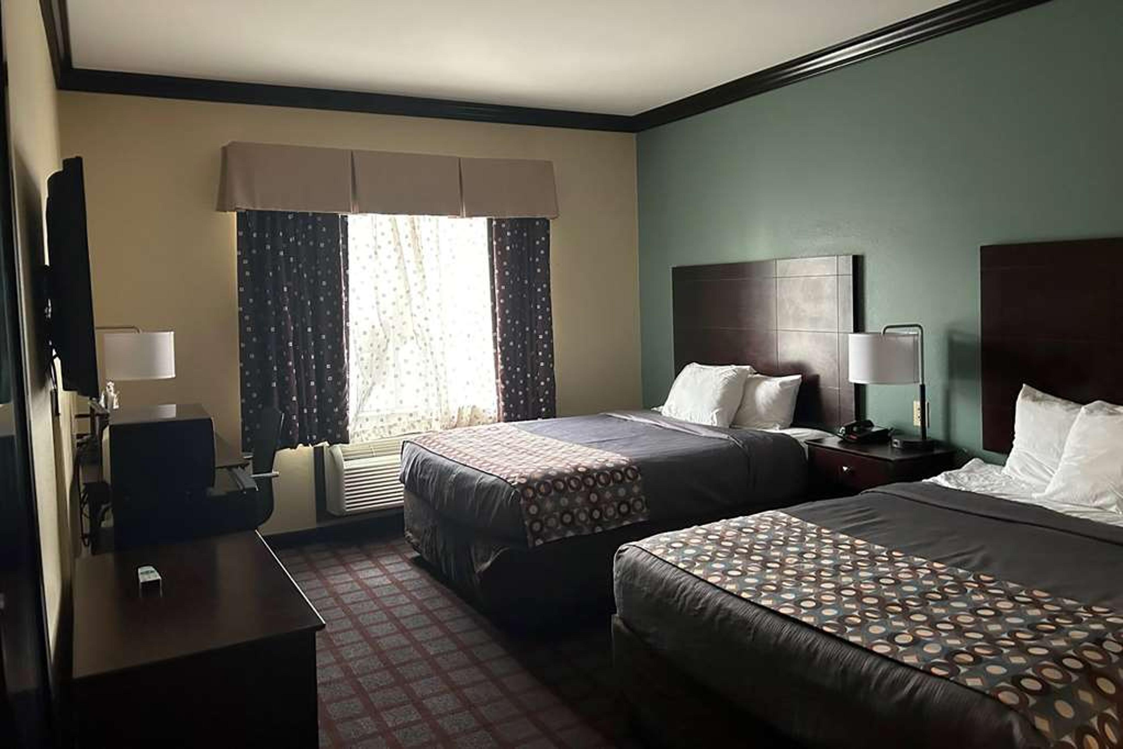DAYS INN BY WYNDHAM BATON ROUGE/I-1