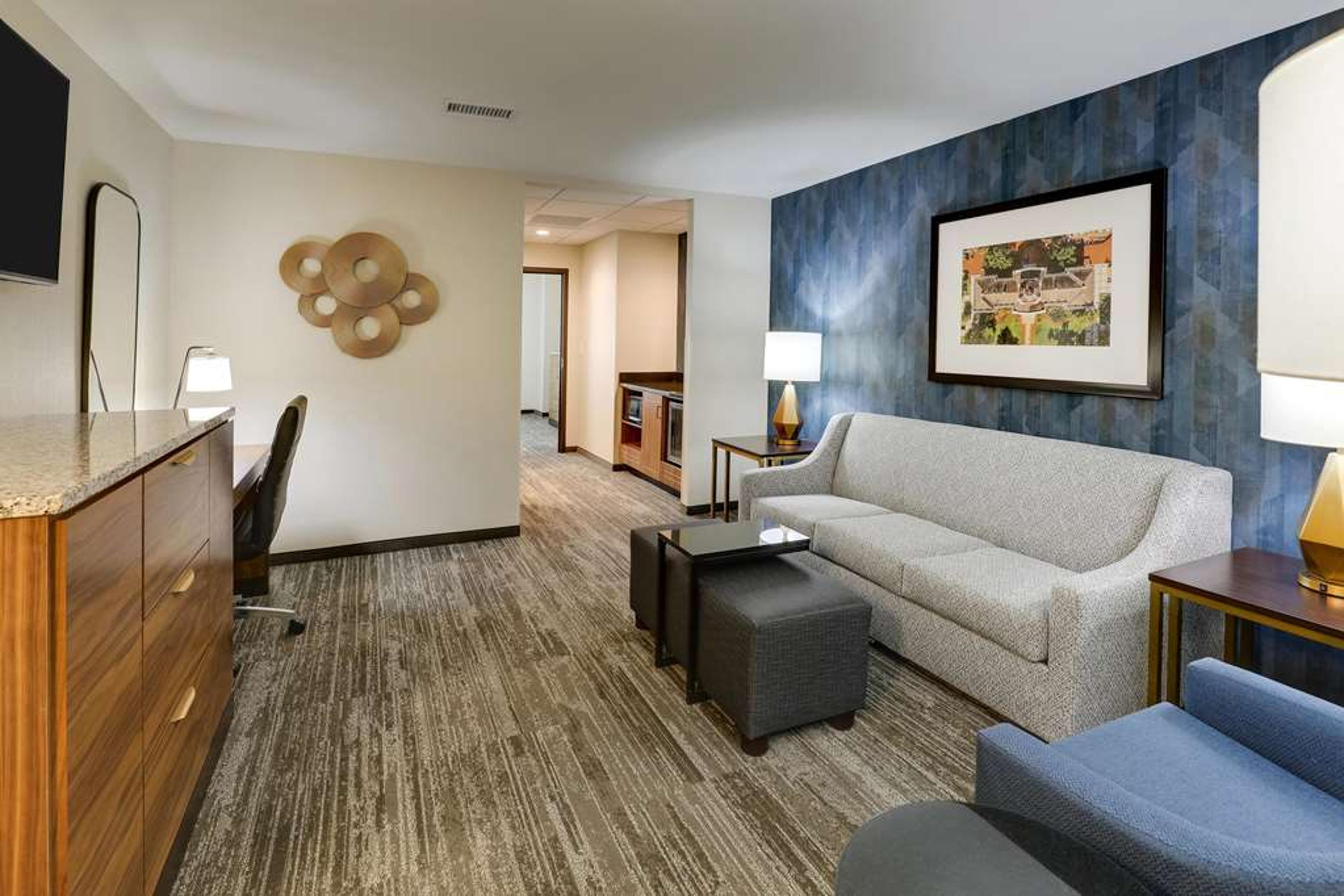 DRURY PLAZA HOTEL TALLAHASSEE