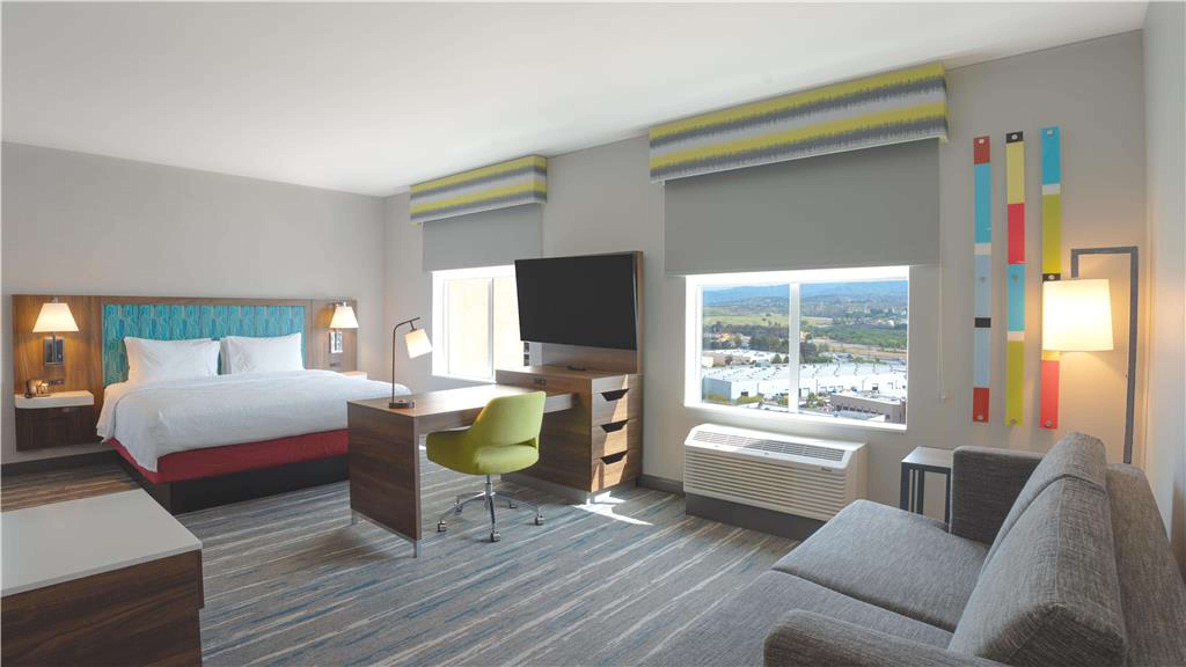 HAMPTON INN SANTA CLARITA-VALENCIA