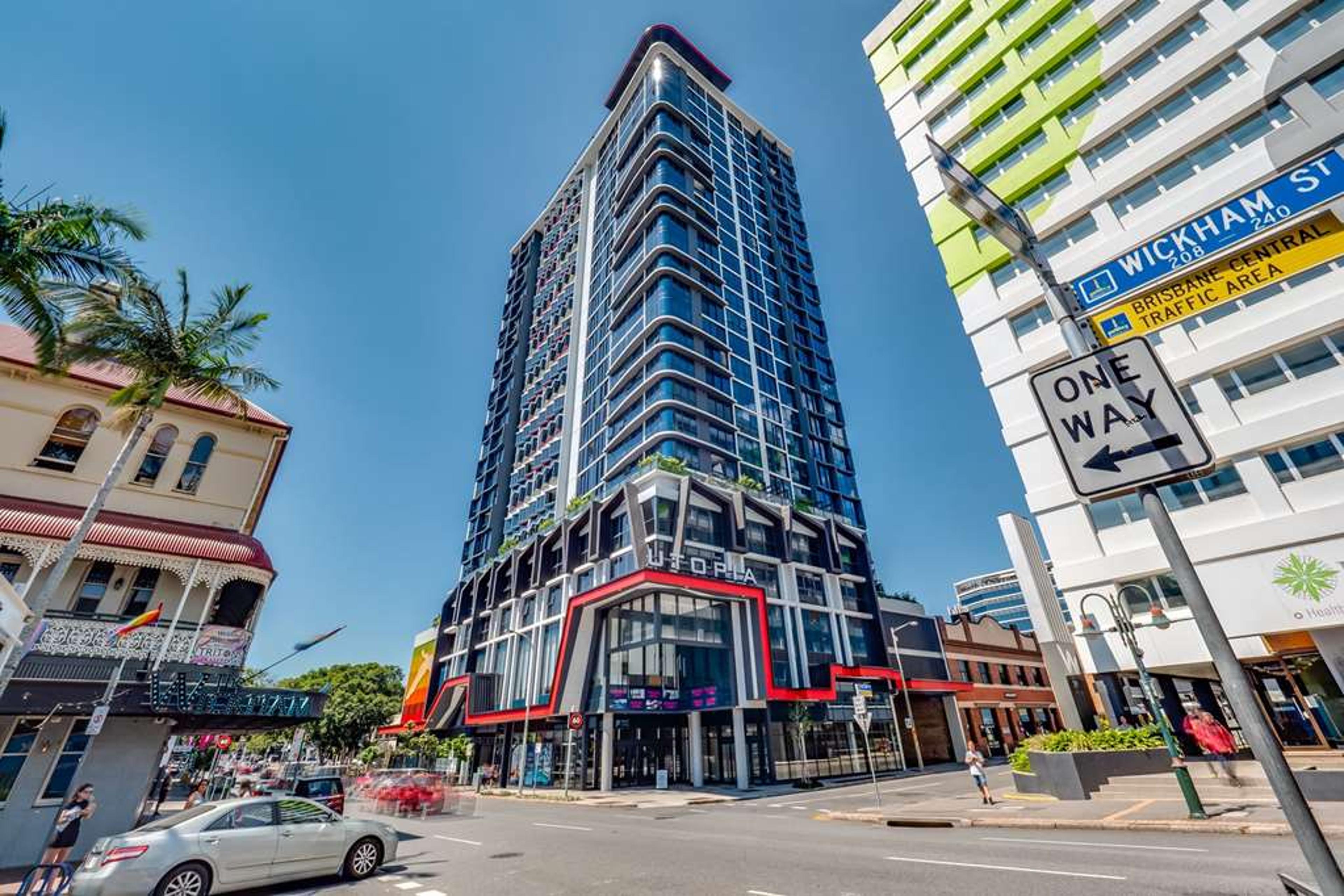 KOOII APARTMENTS