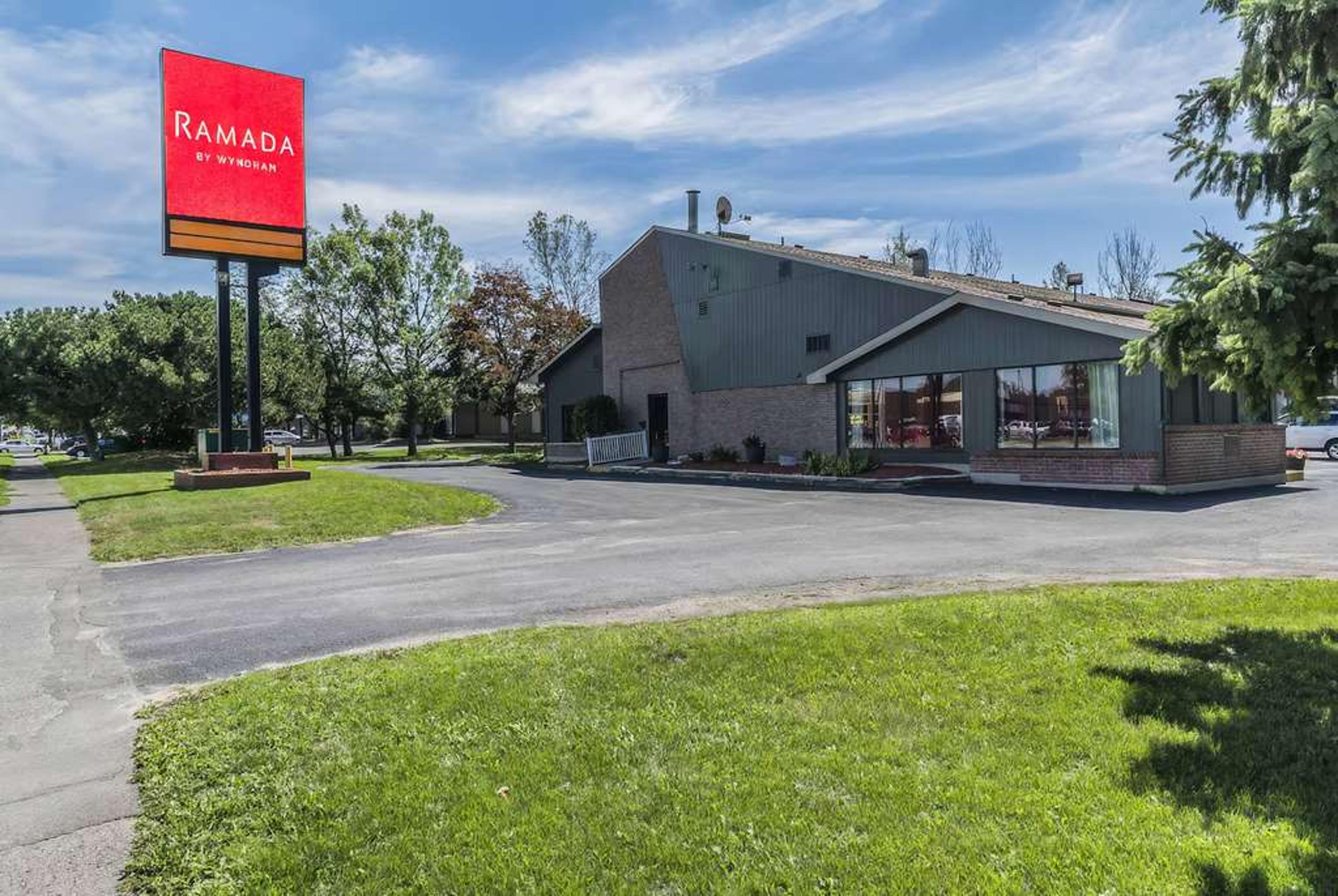 RAMADA BY WYNDHAM KINGSTON