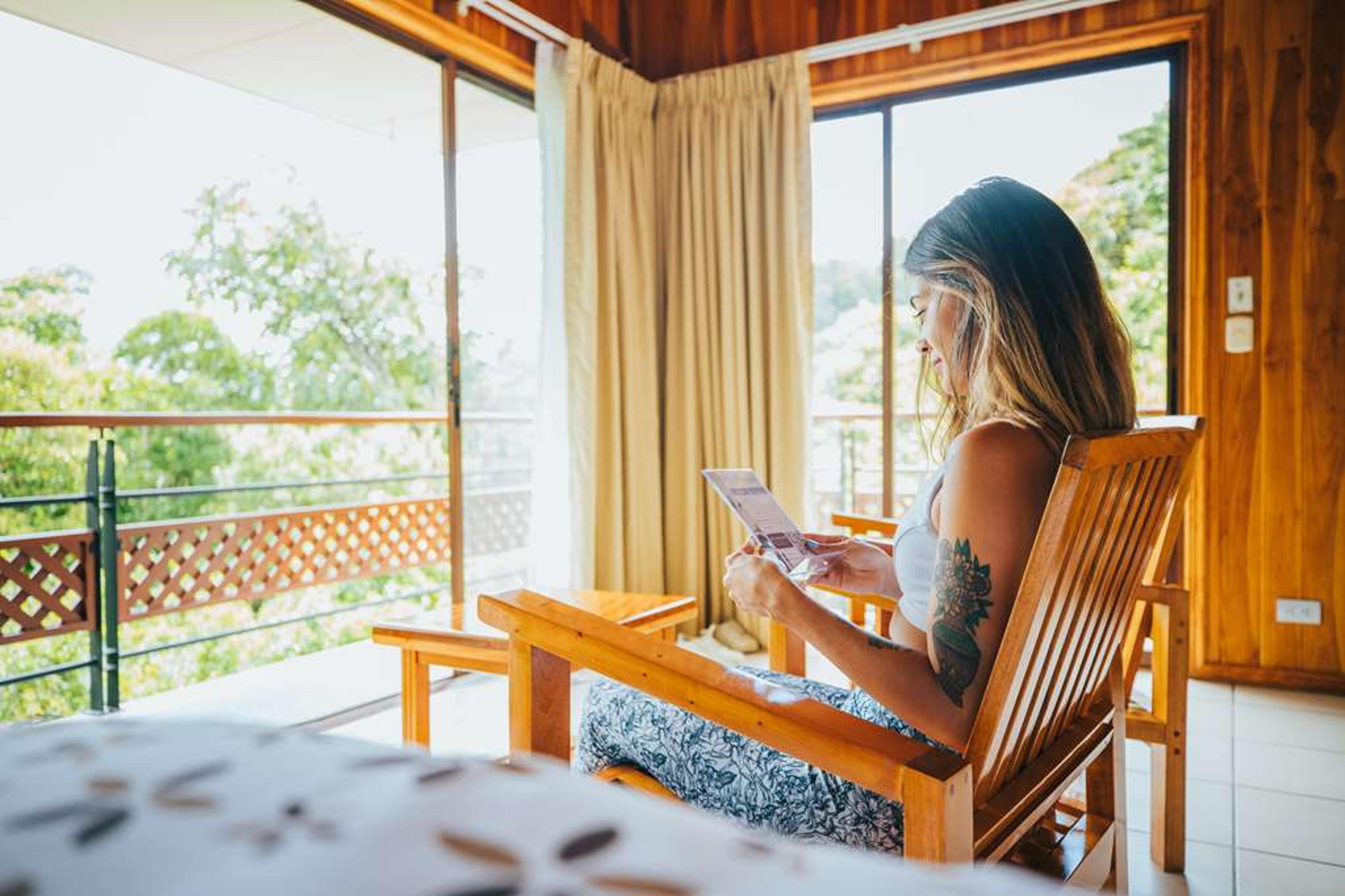 HOTEL FICUS SUNSET SUITES