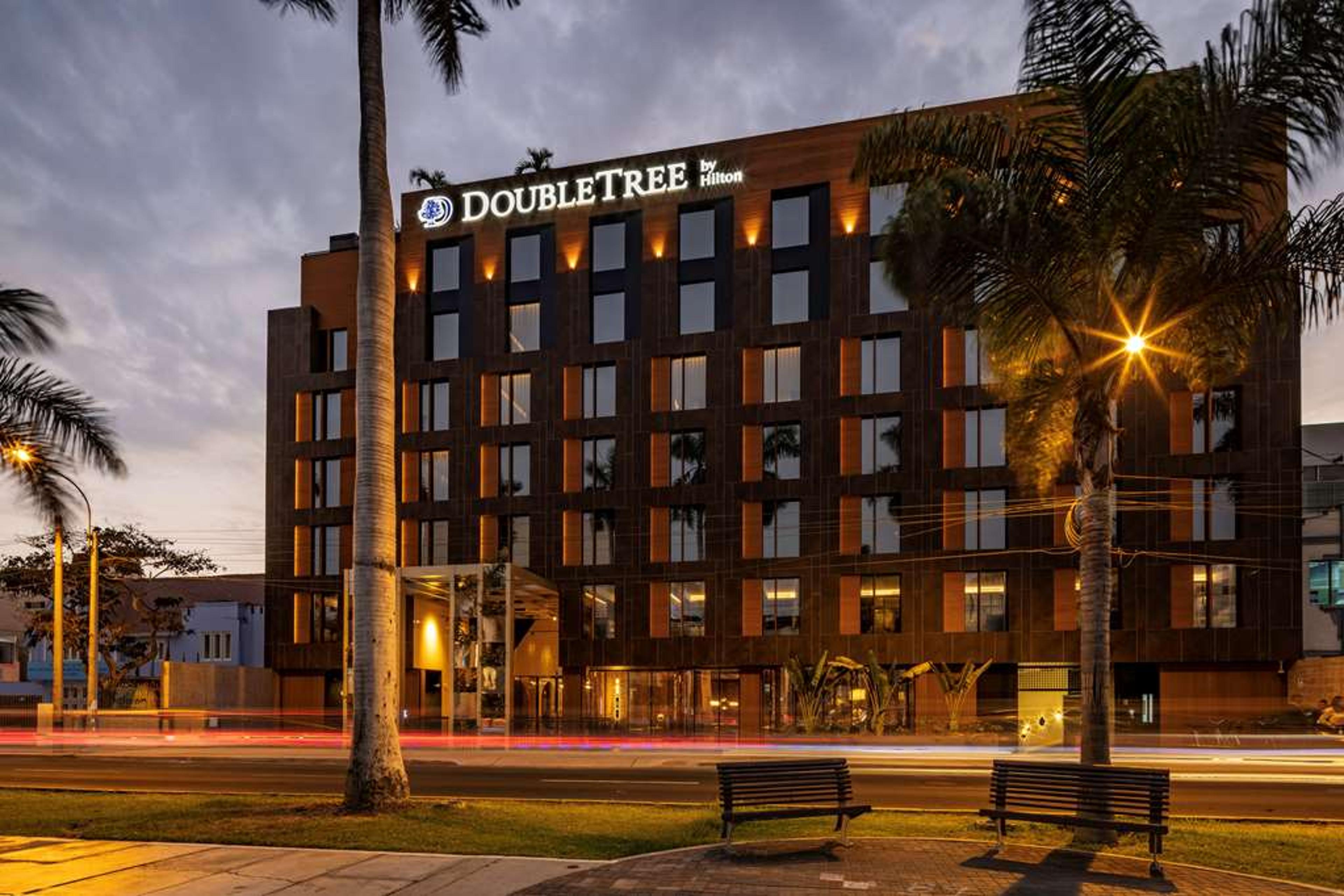 DOUBLETREE BY HILTON SAN ISIDRO