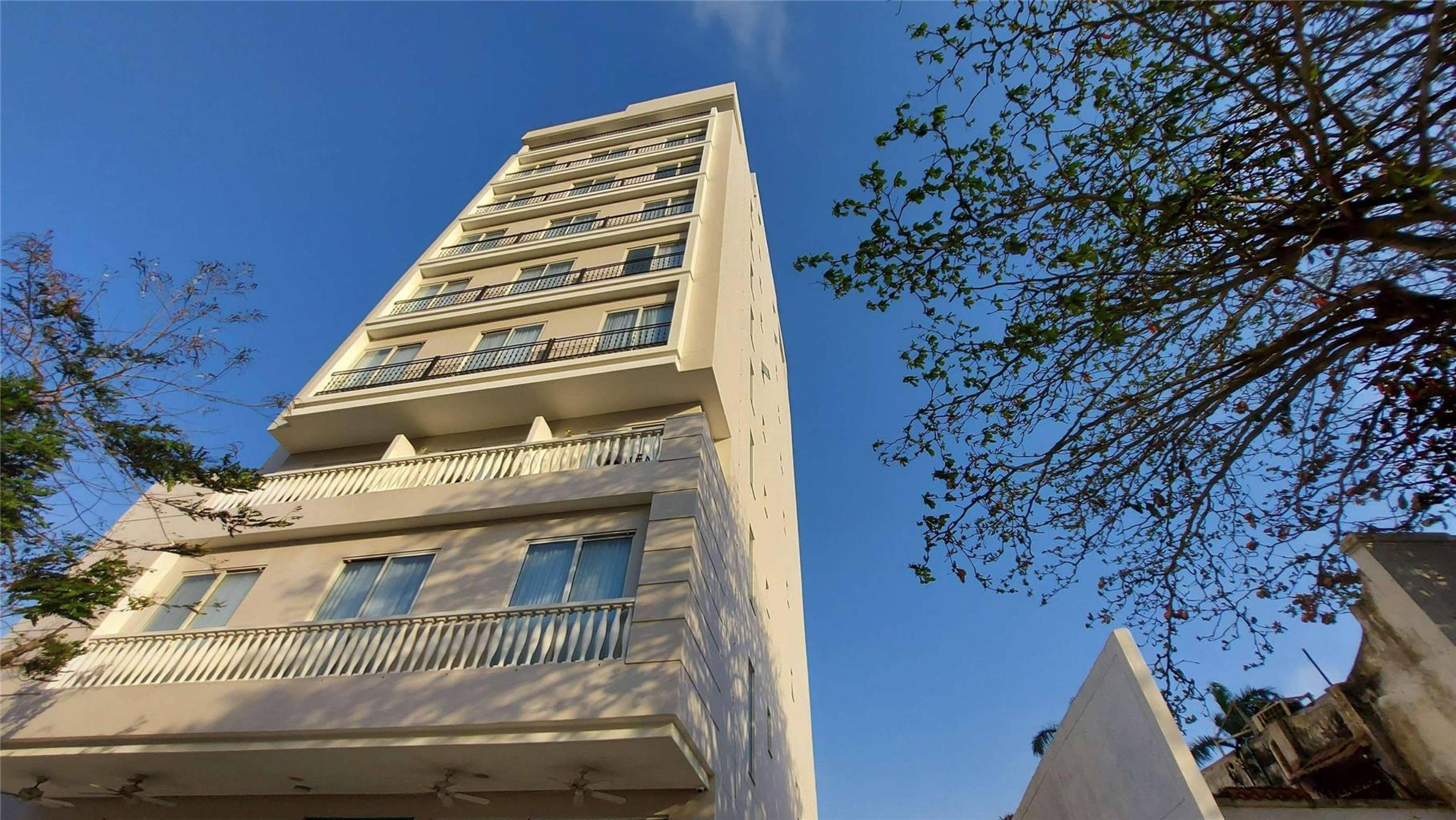 FARANDA COLLECTION BARRANQUILLA A M