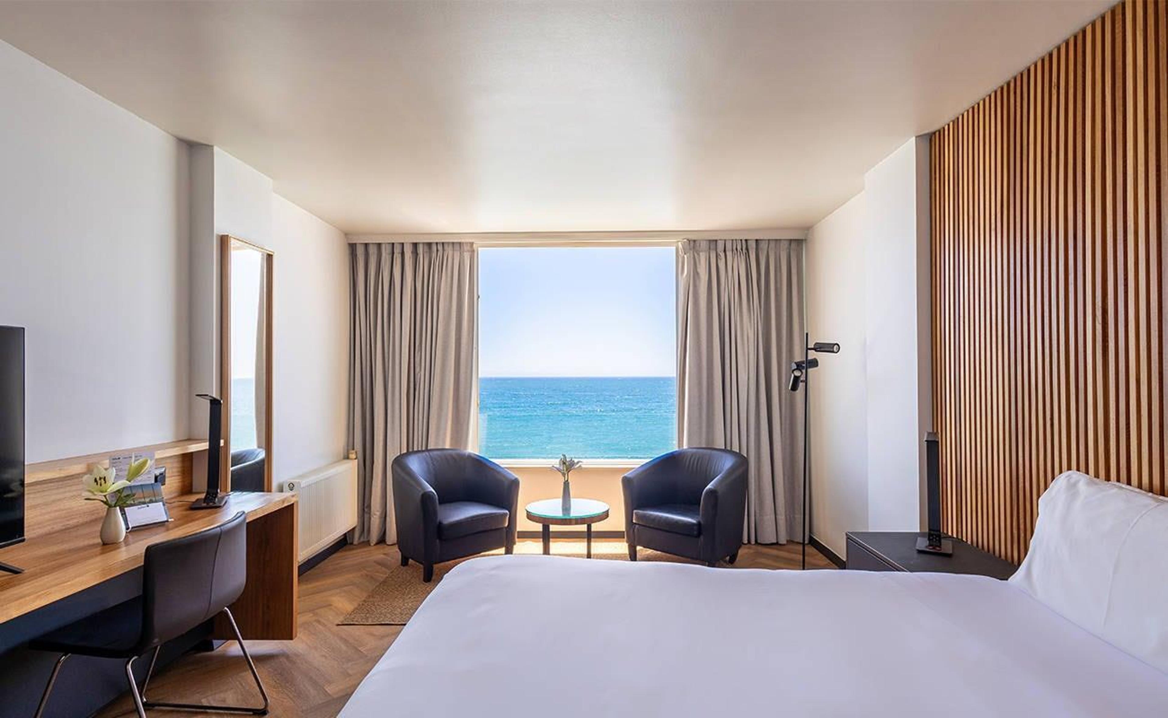 Radisson Blu Acqua Hotel & Spa Concón