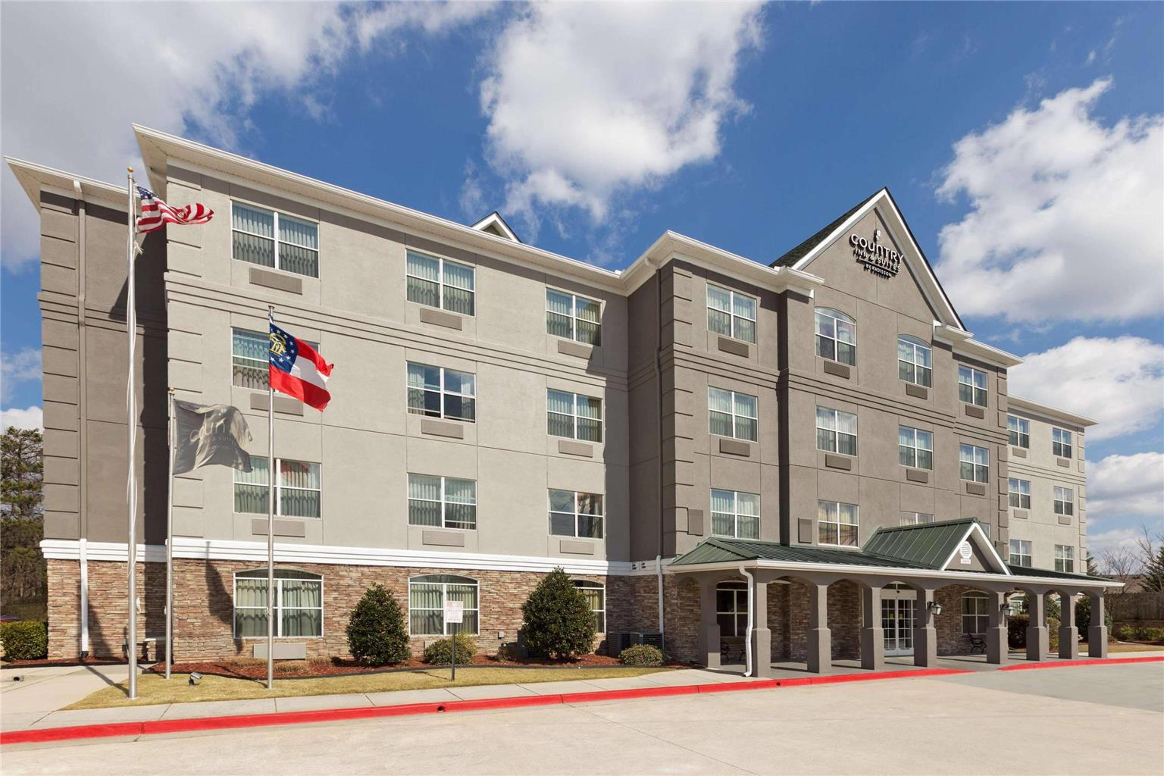 COUNTRY INN AND SUITES BY RADISSON