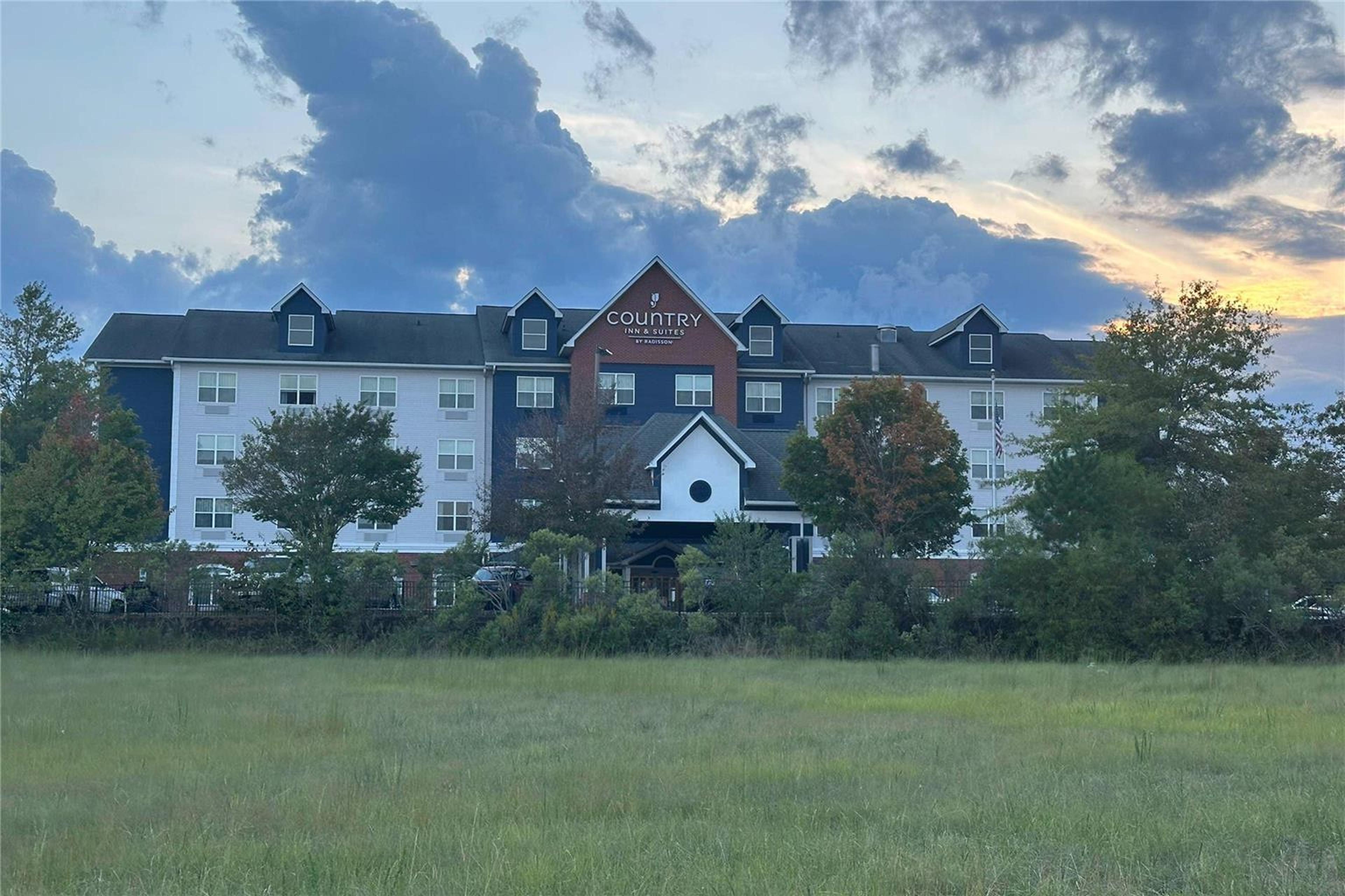 COUNTRY INN AND SUITES CONCORD
