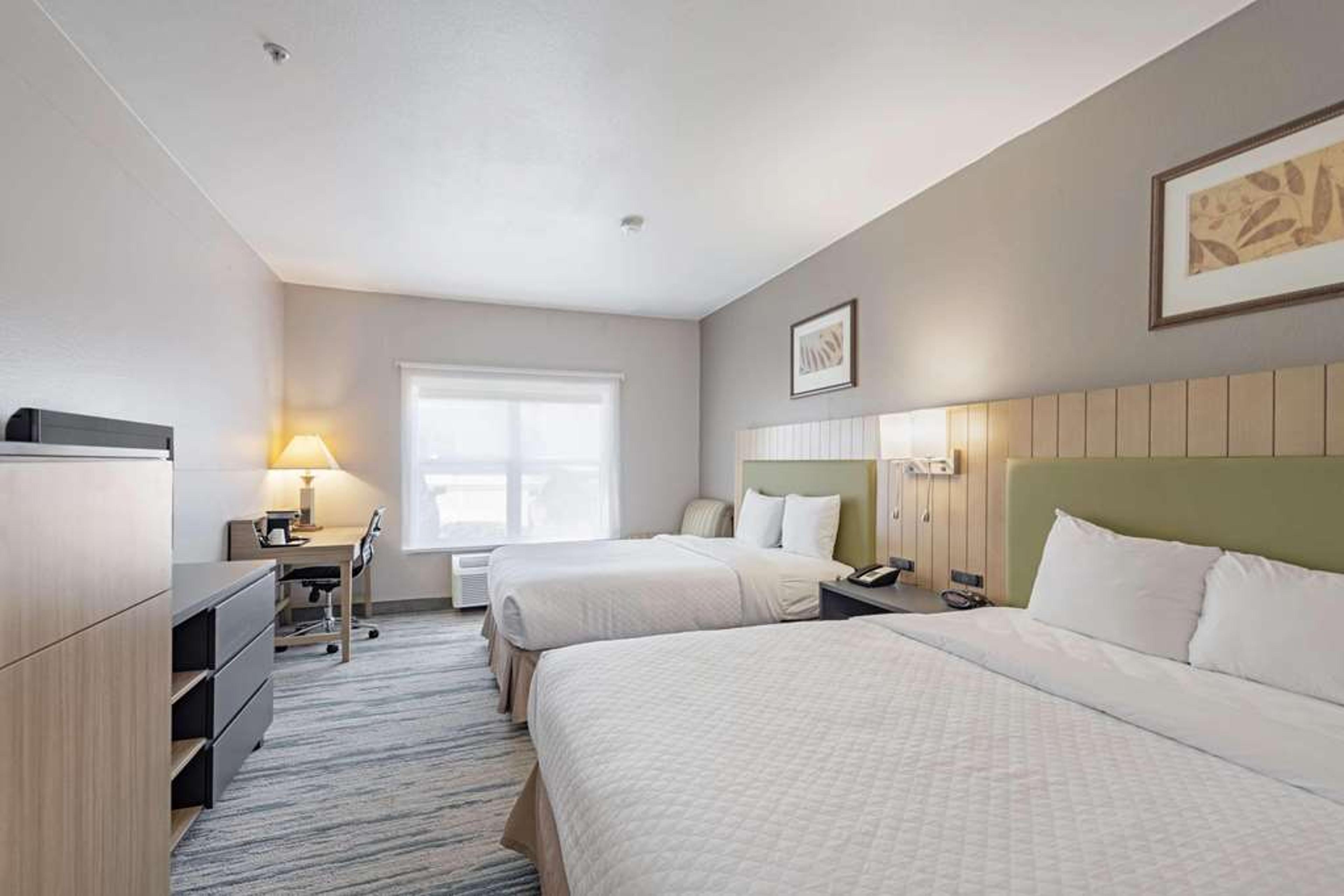 COUNTRY INN AND SUITES
