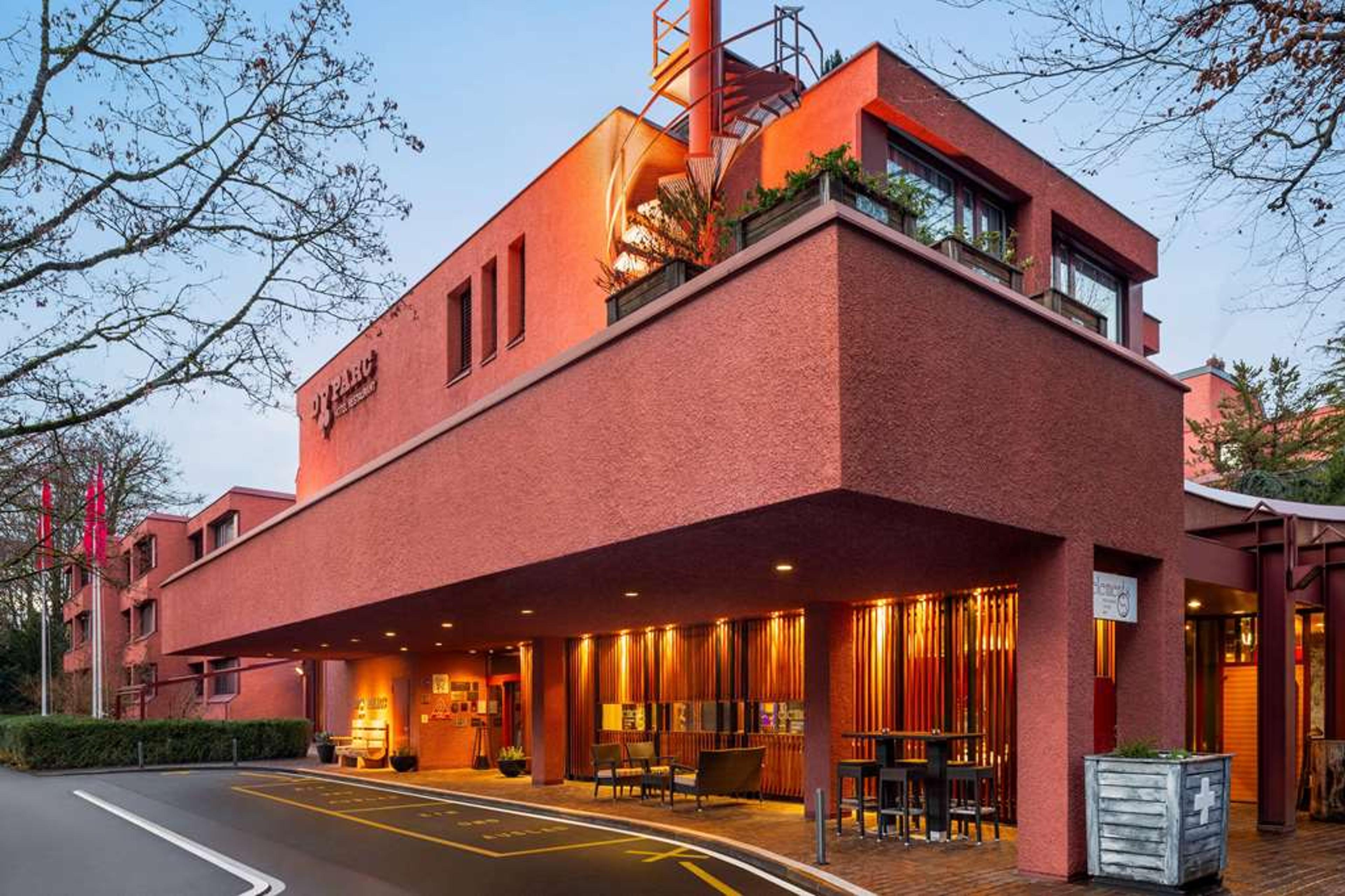 RAMADA BY WYNDHAM BADEN DU PARC