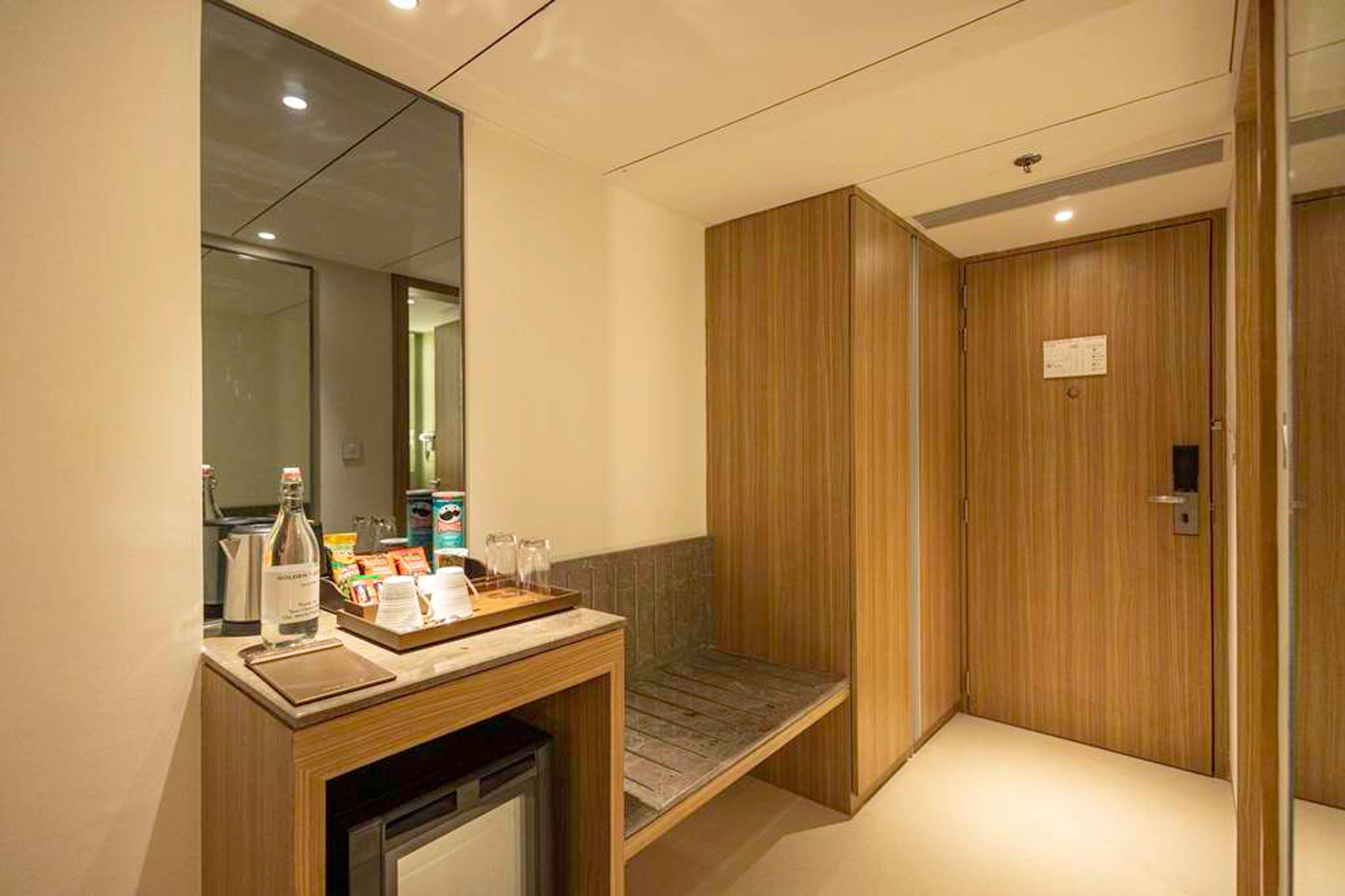 GOLDEN TULIP BHOPAL