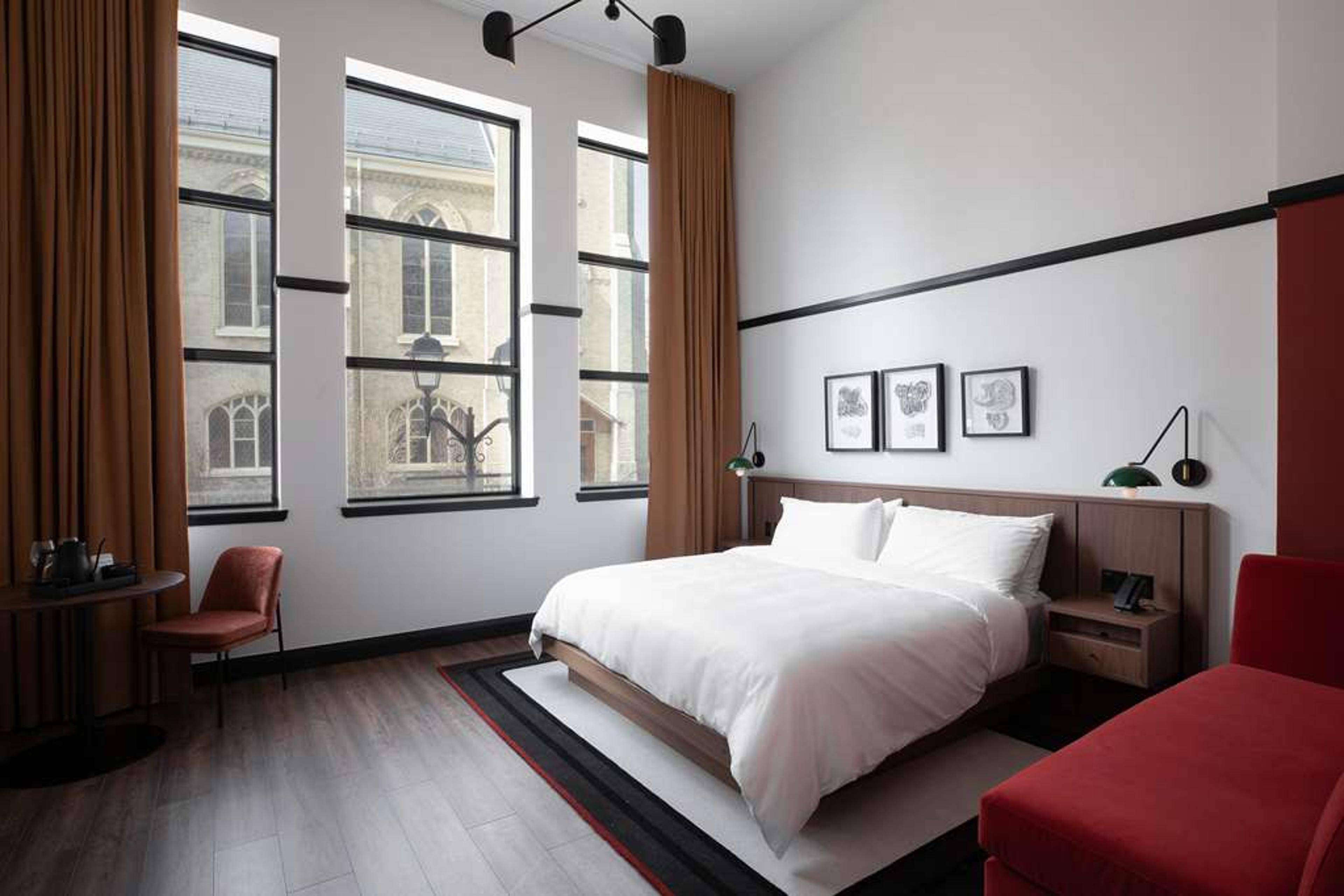 THE POSTMARK HOTEL