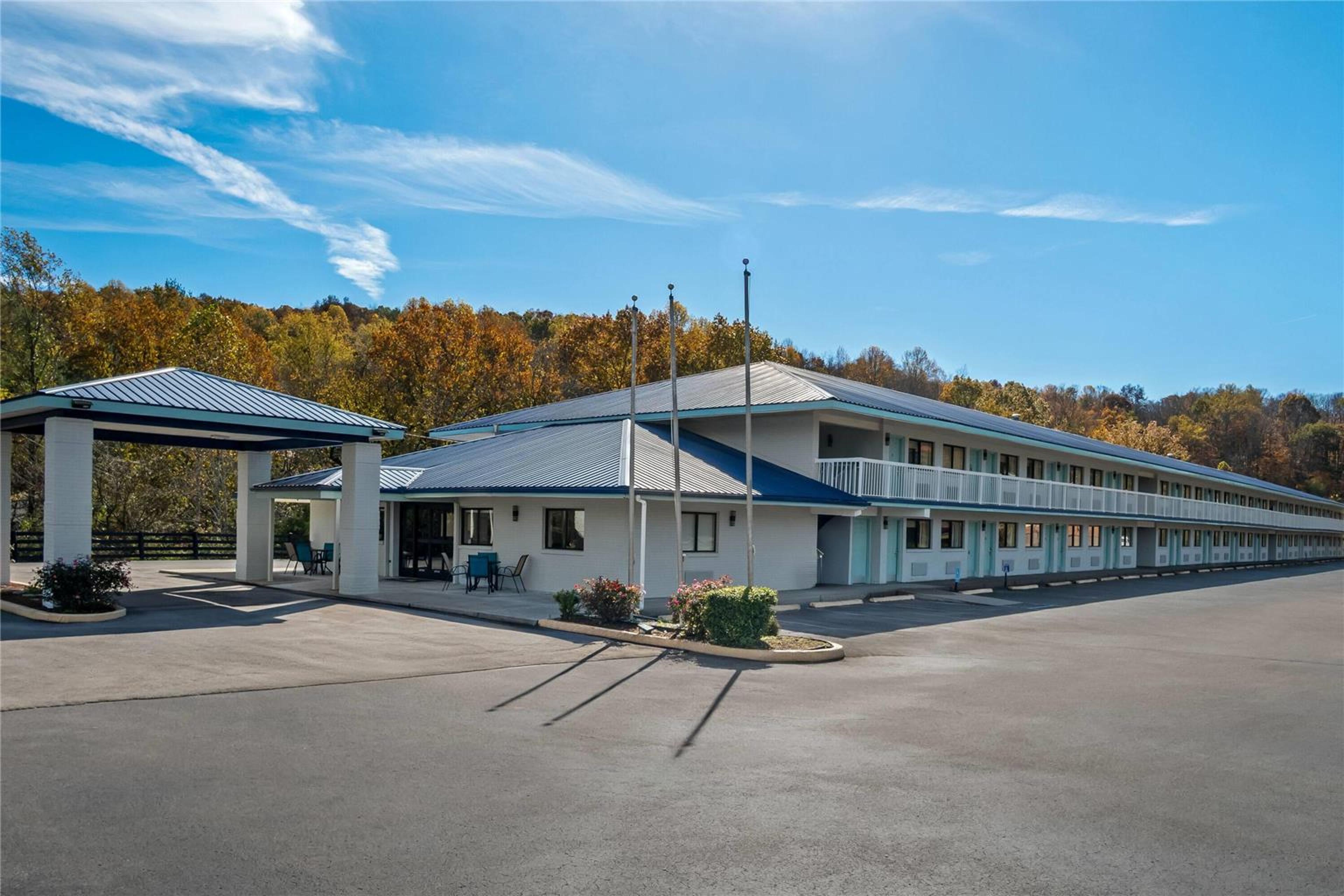 DAYS INN BY WYNDHAM RENFRO VALLEY M