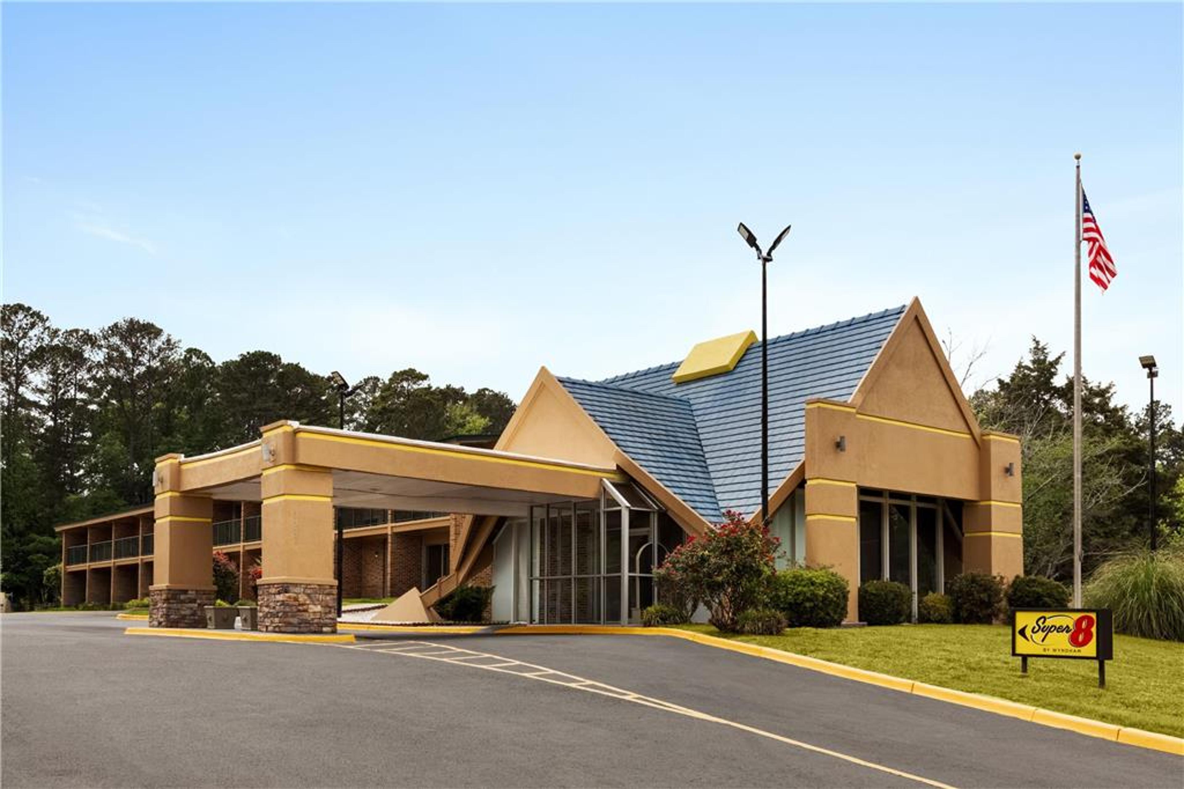 SUPER 8 BY WYNDHAM MACON GA