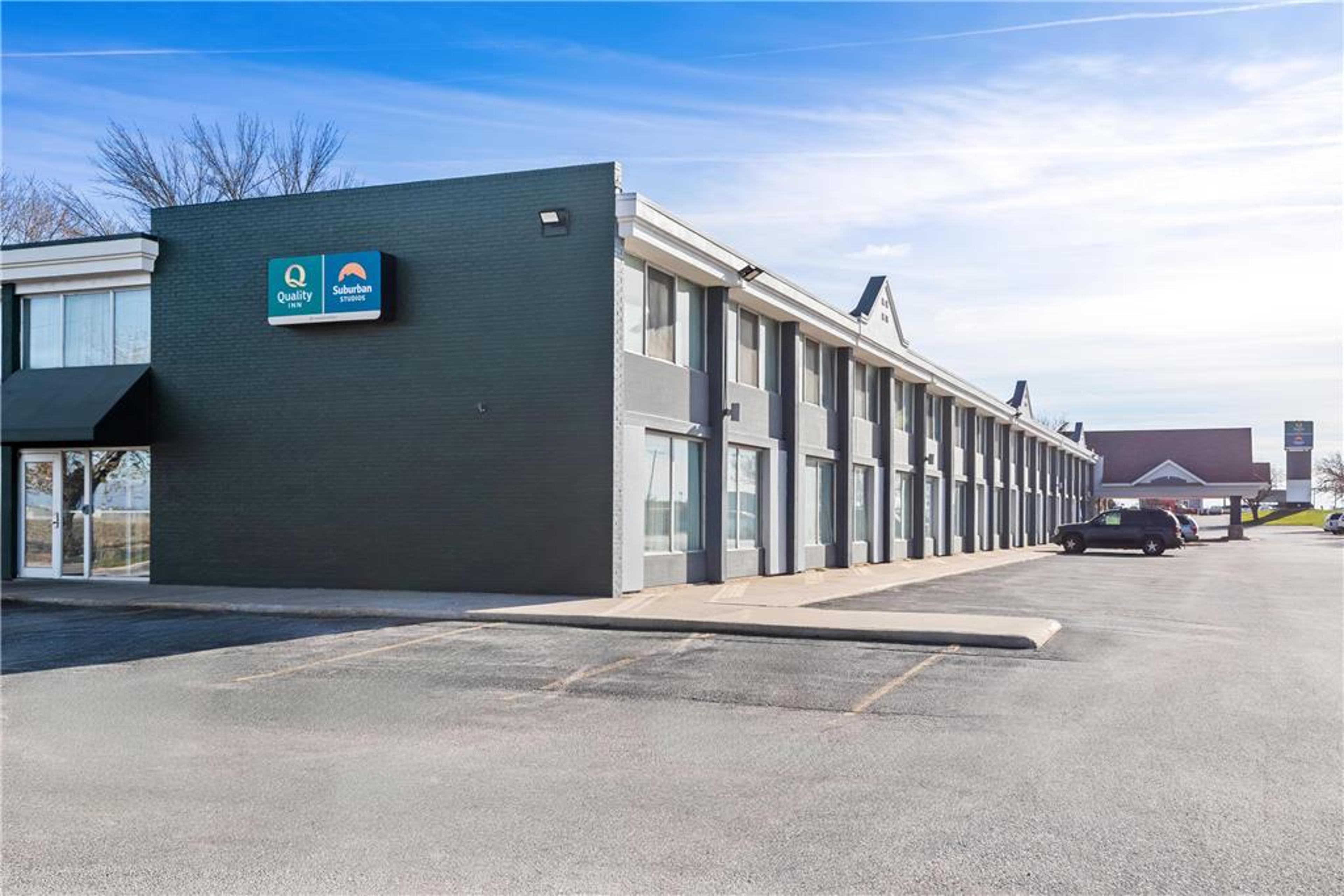 SUBURBAN STUDIOS FORT DODGE