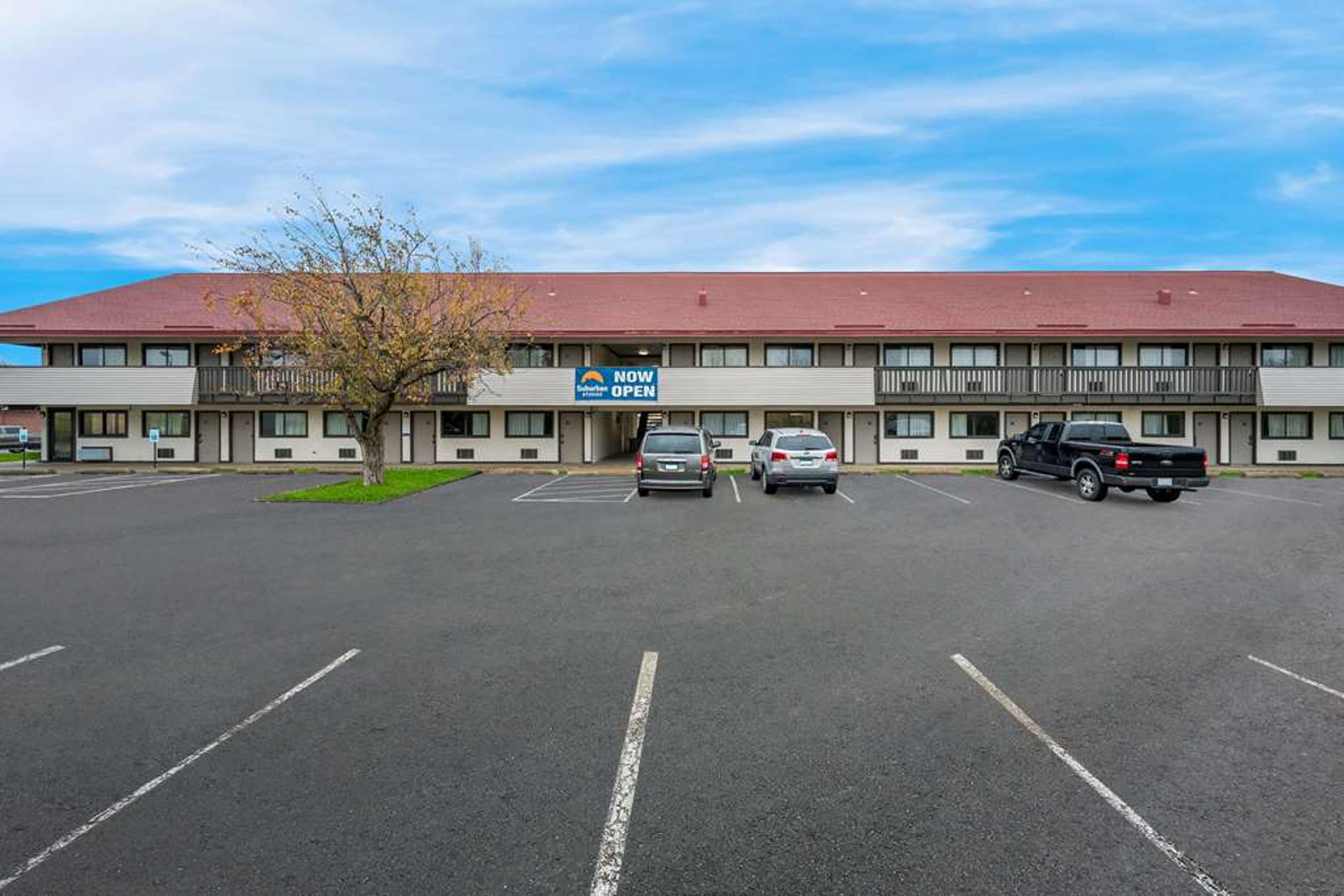 SUBURBAN STUDIOS PEORIA