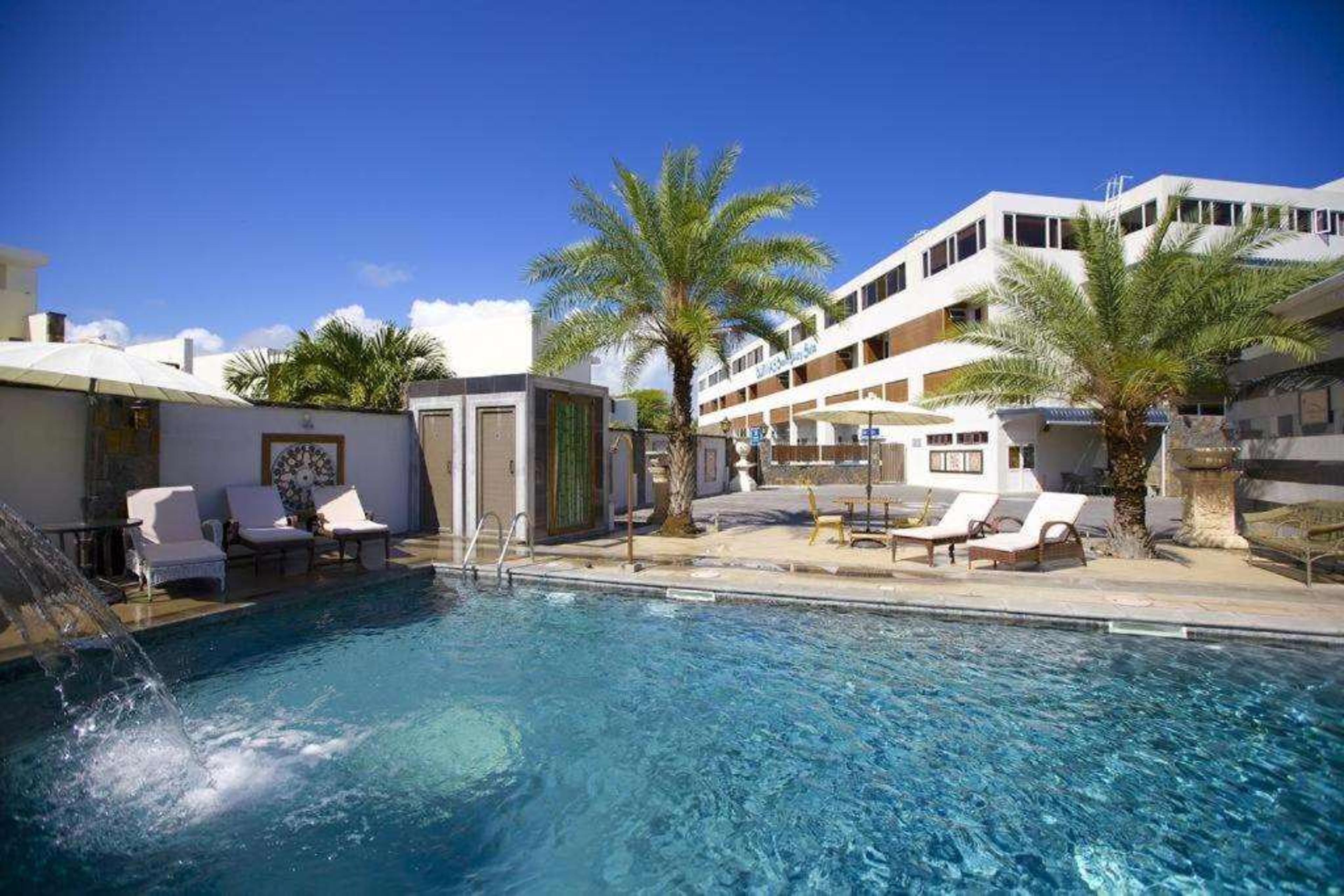 Hotel Photo 3