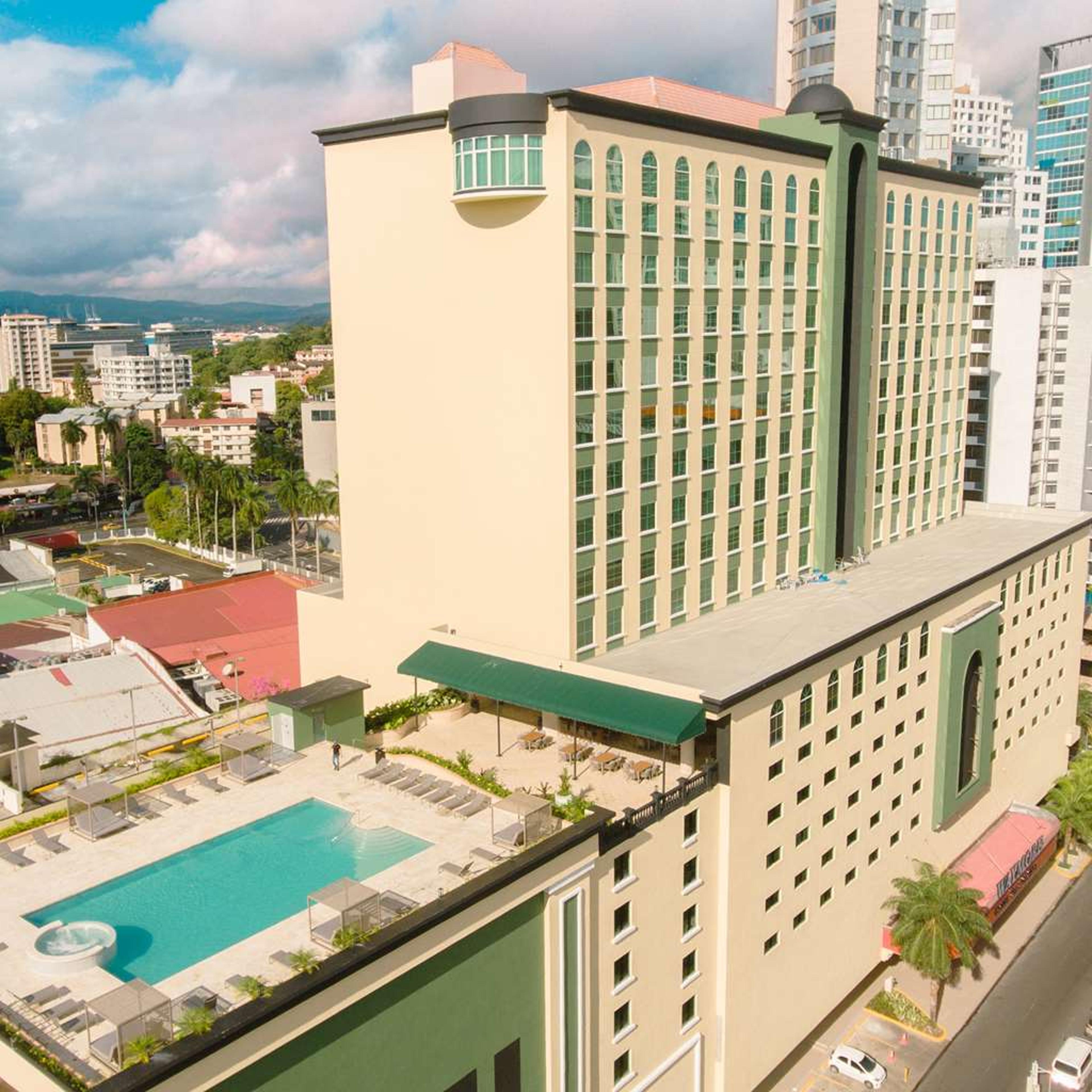 WAYMORE HOTEL PANAMA