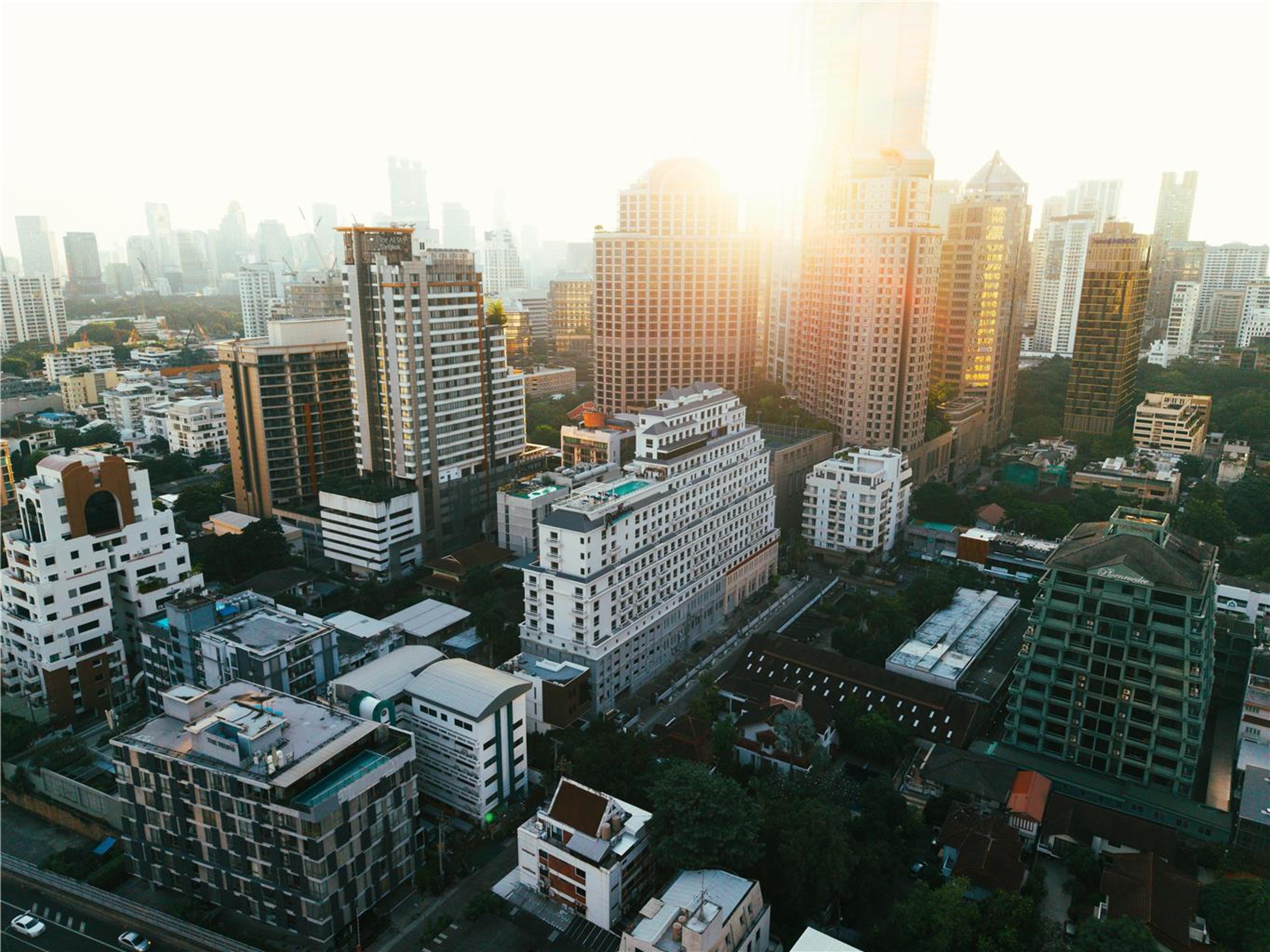 RADISSON HOTEL CHATEAU DE BANGKOK