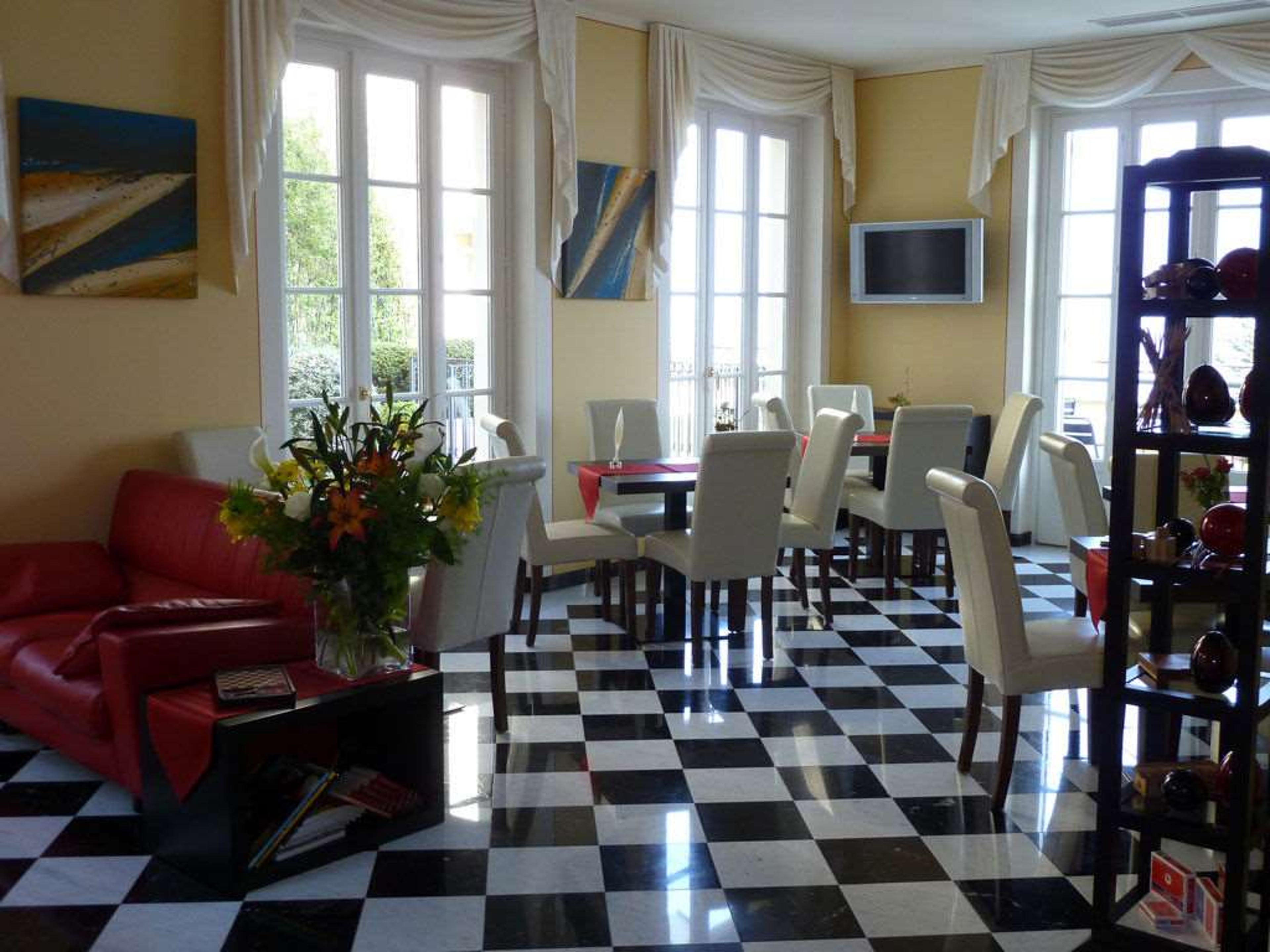 Hotel Photo 4