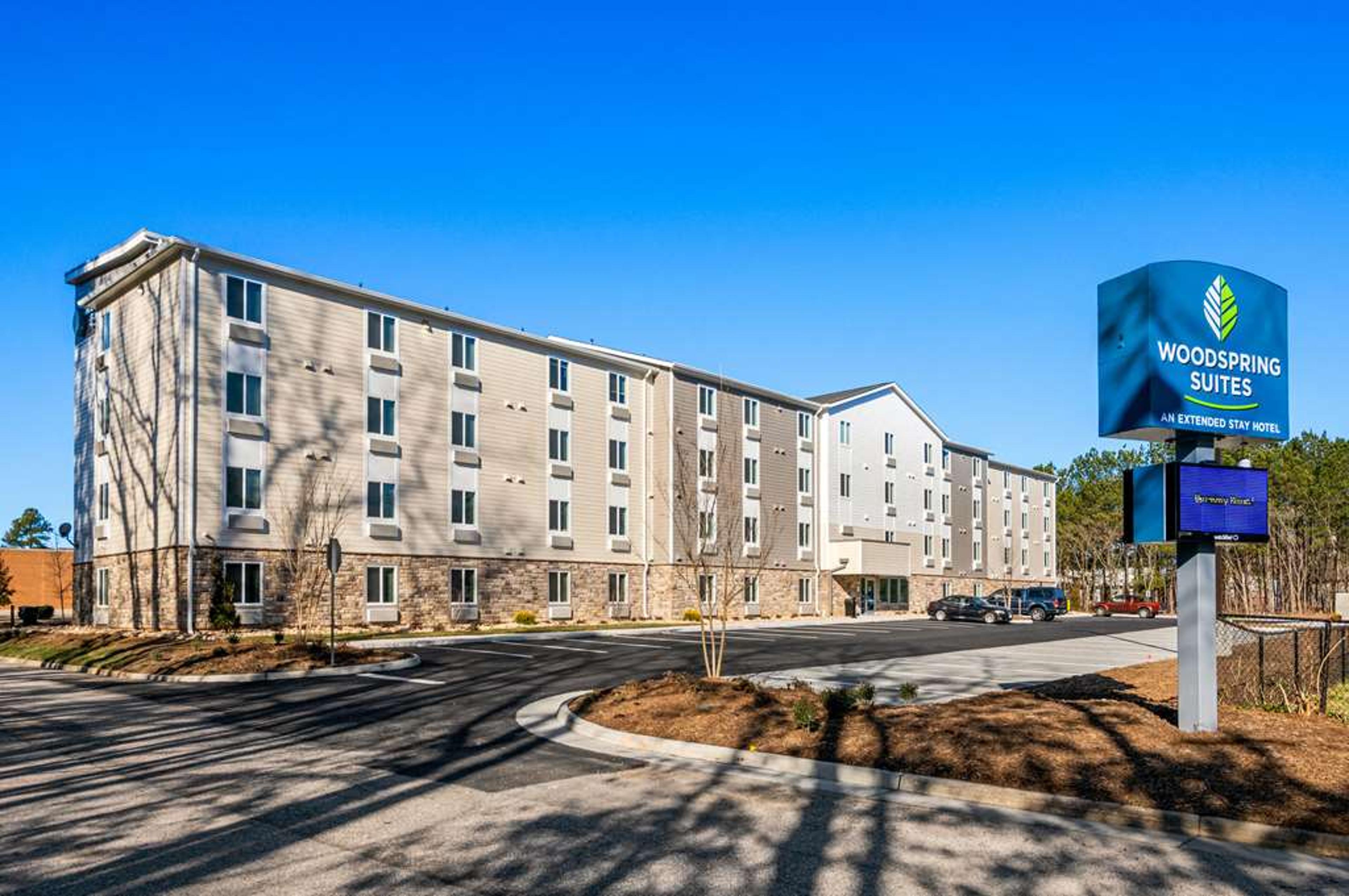 WOODSPRING SUITES YORKTOWN NEWPORT