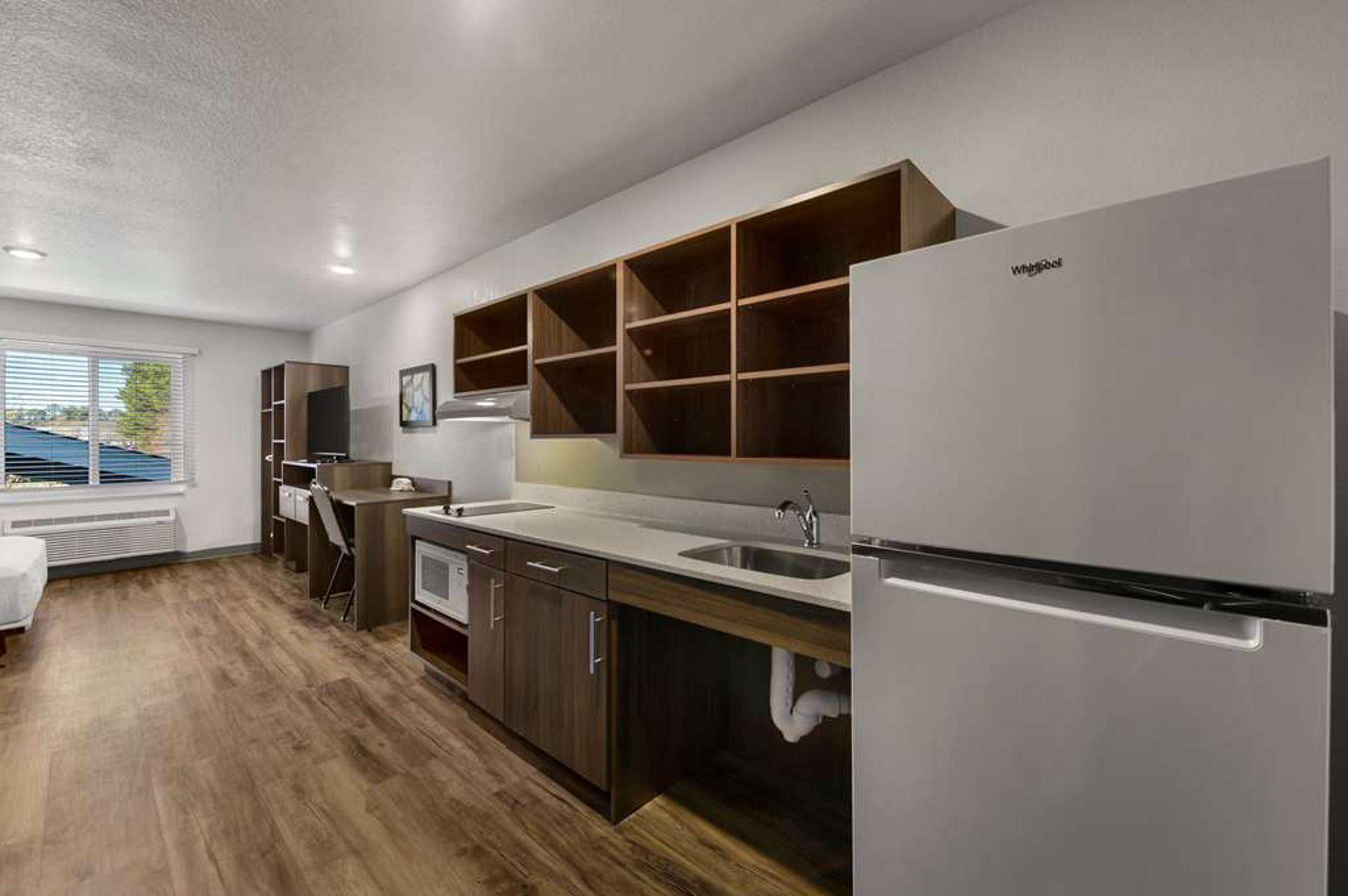 WOODSPRING SUITES YORKTOWN NEWPORT