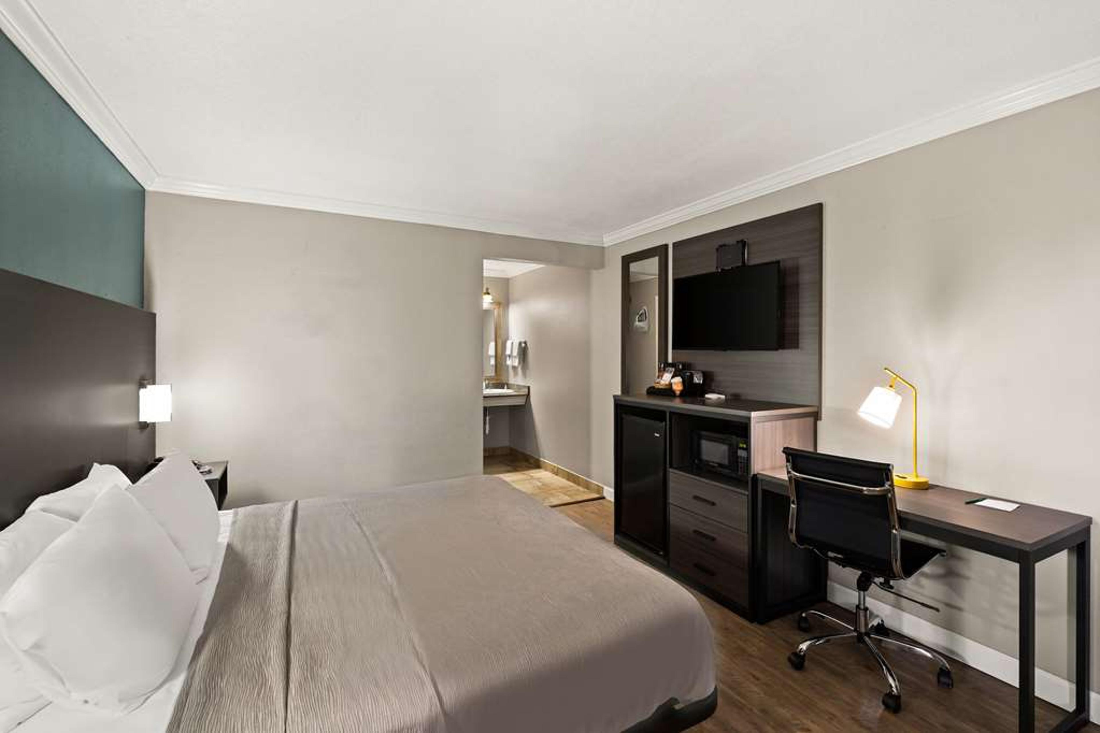 QUALITY INN