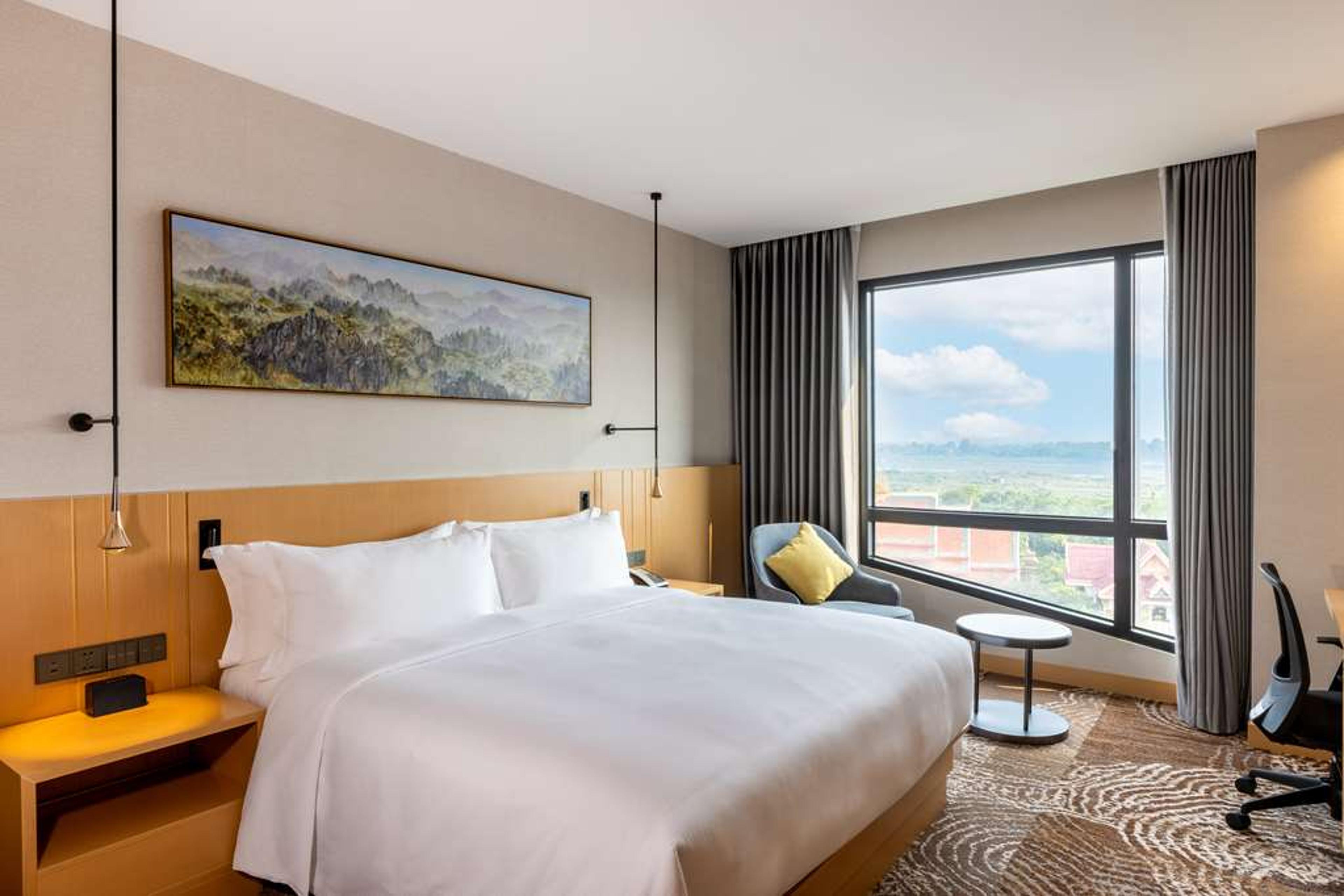 DoubleTree by Hilton Vientiane