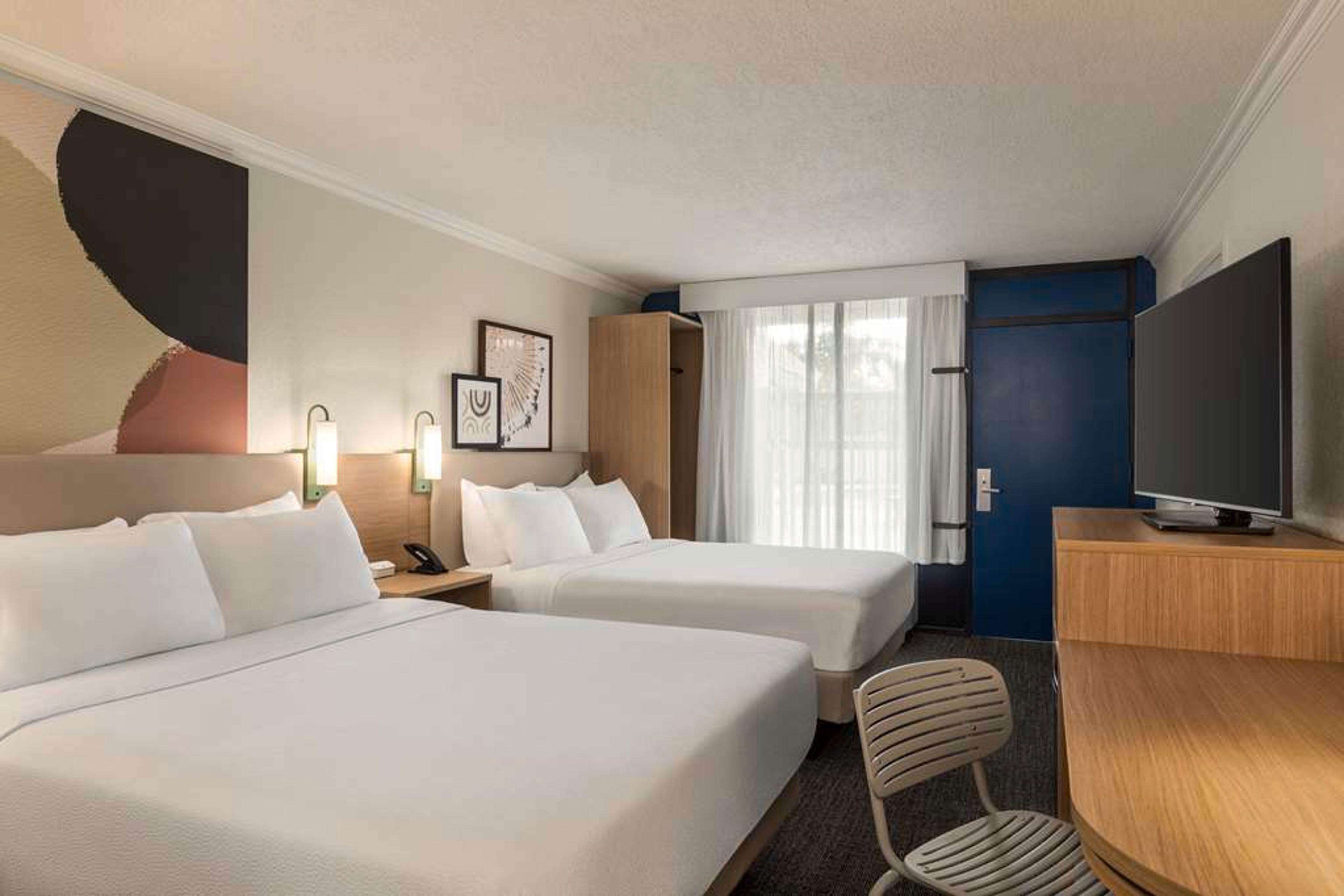 SPARK SARASOTA SIESTA KEY GATEWAY