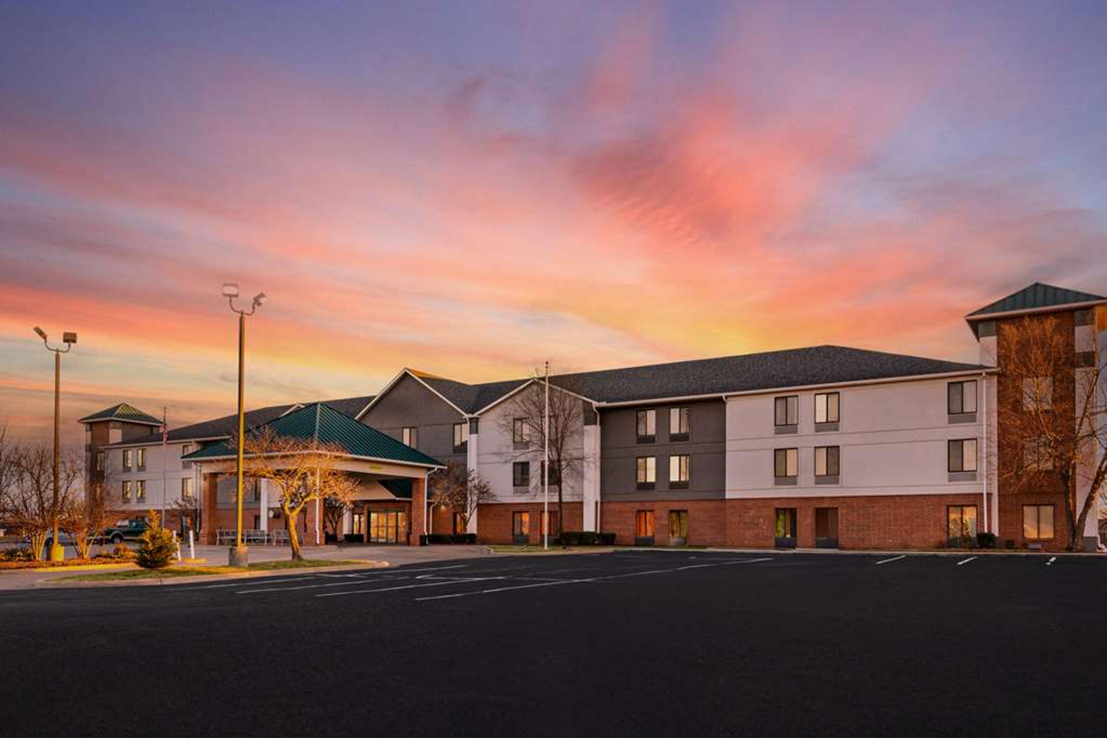 Hotel Photo 1