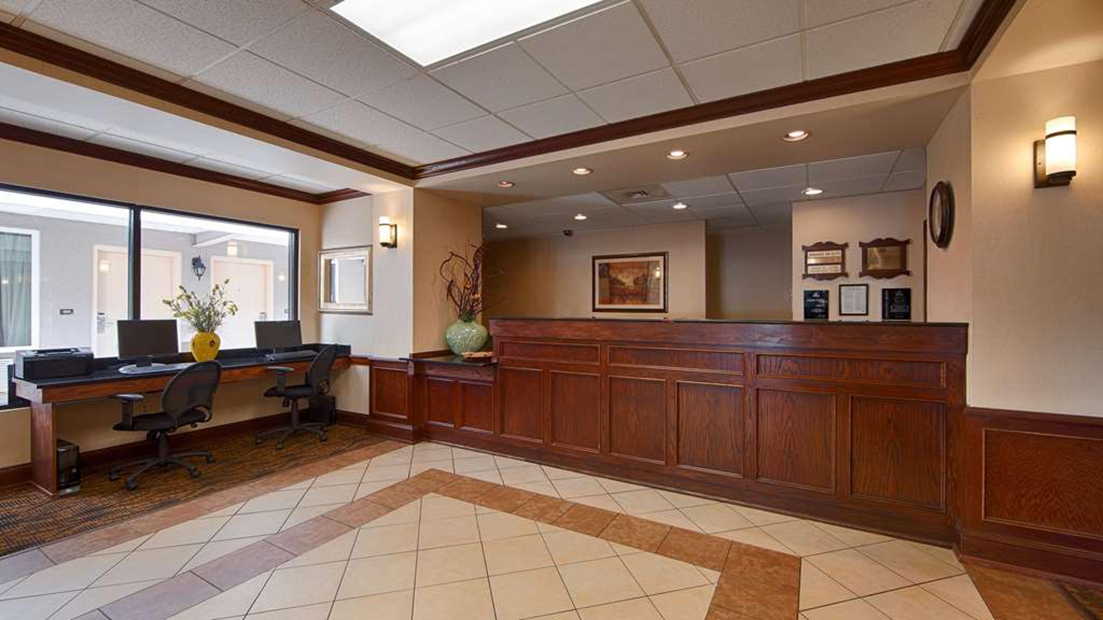 QUALITY INN & SUITES