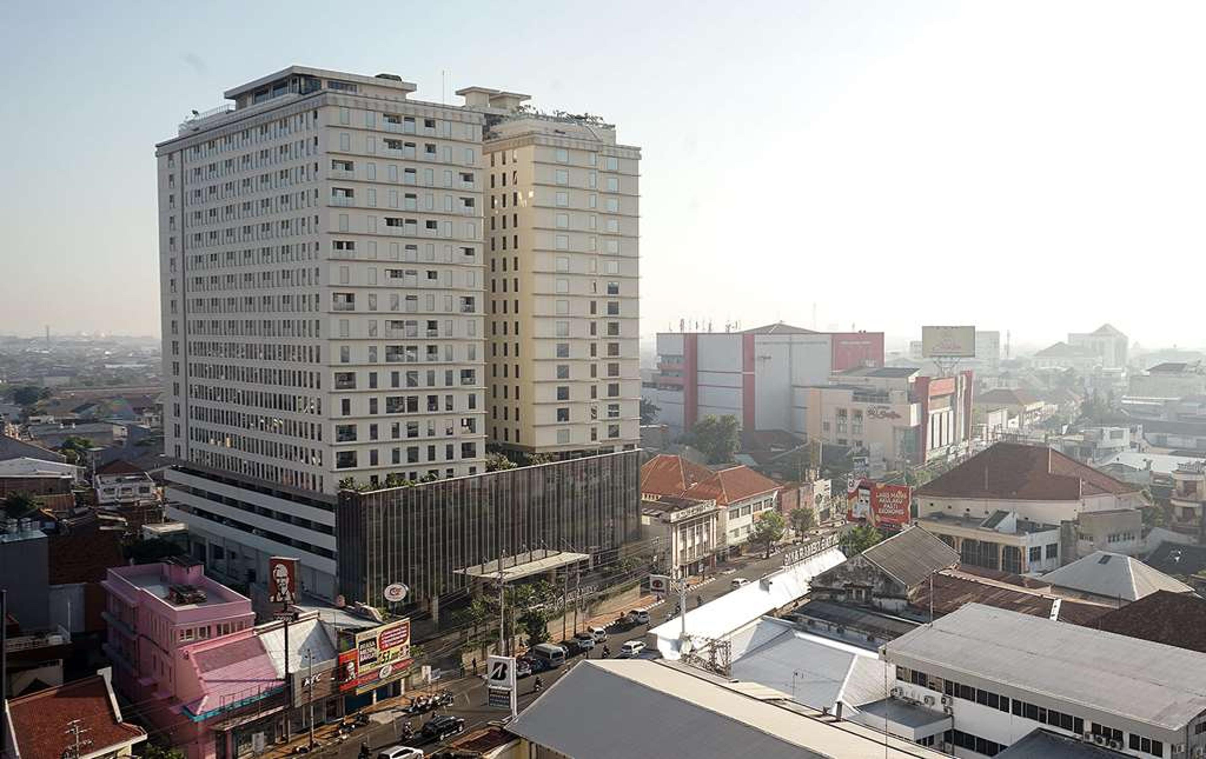 LK PEMUDA SEMARANG HOTEL & RESIDENC