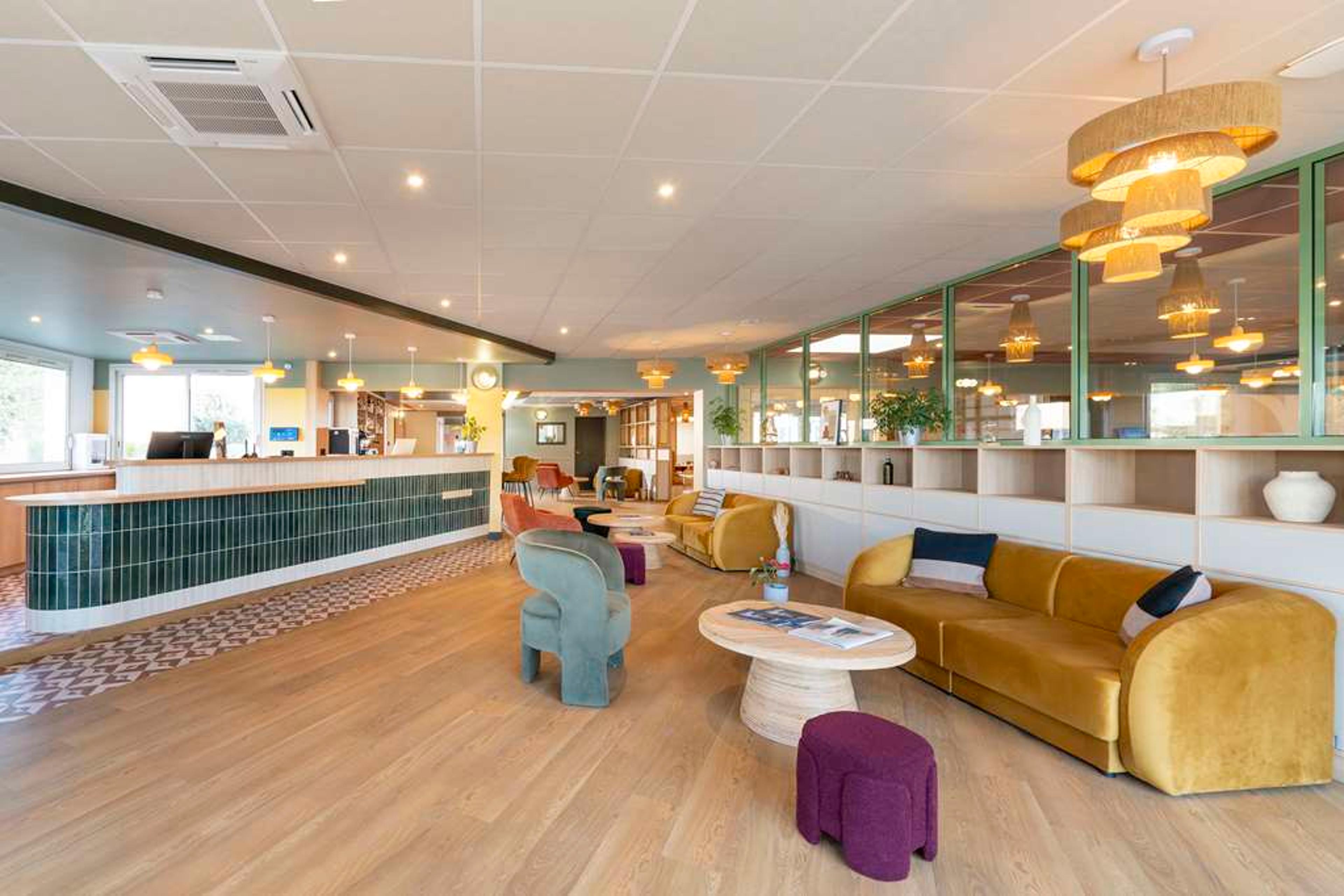 Sure Hotel by Best Western Caen Memorial