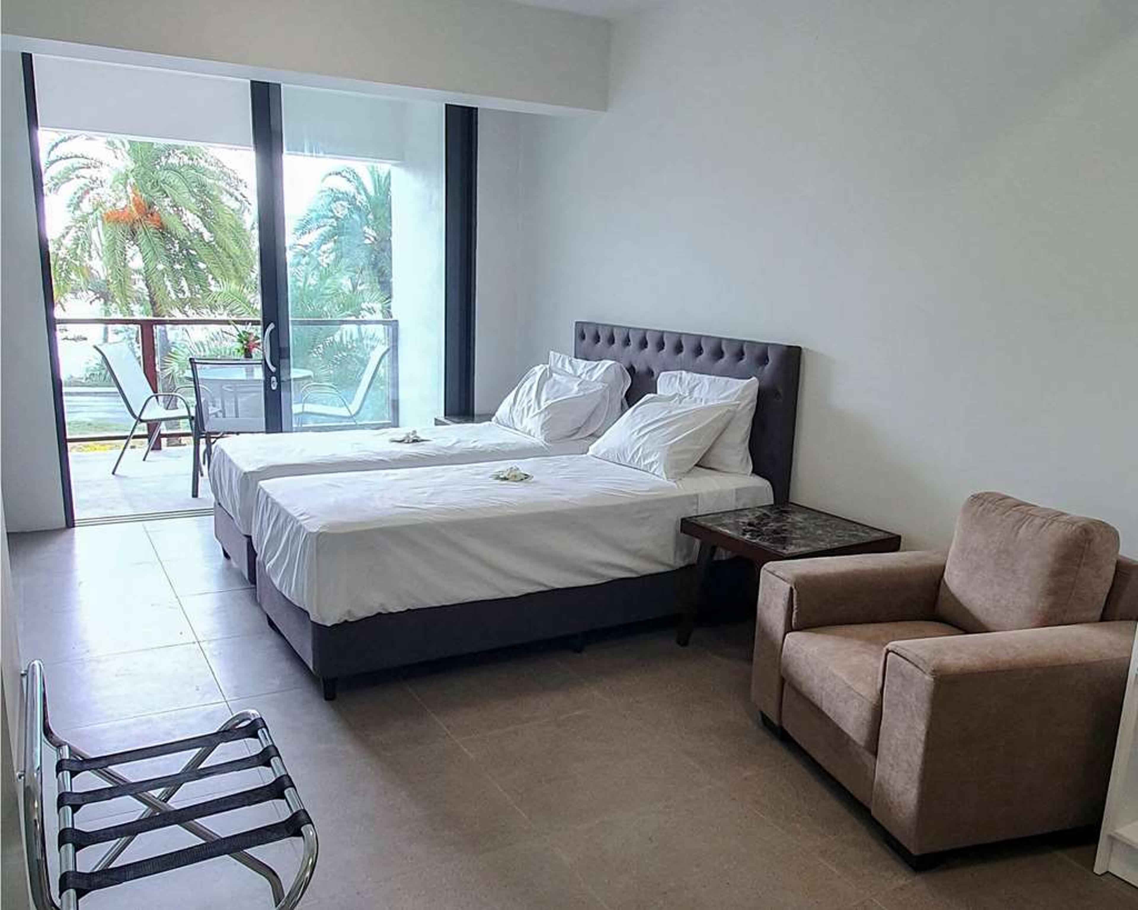 RAMADA SUITES BY WYNDHAM SEAFRONT,