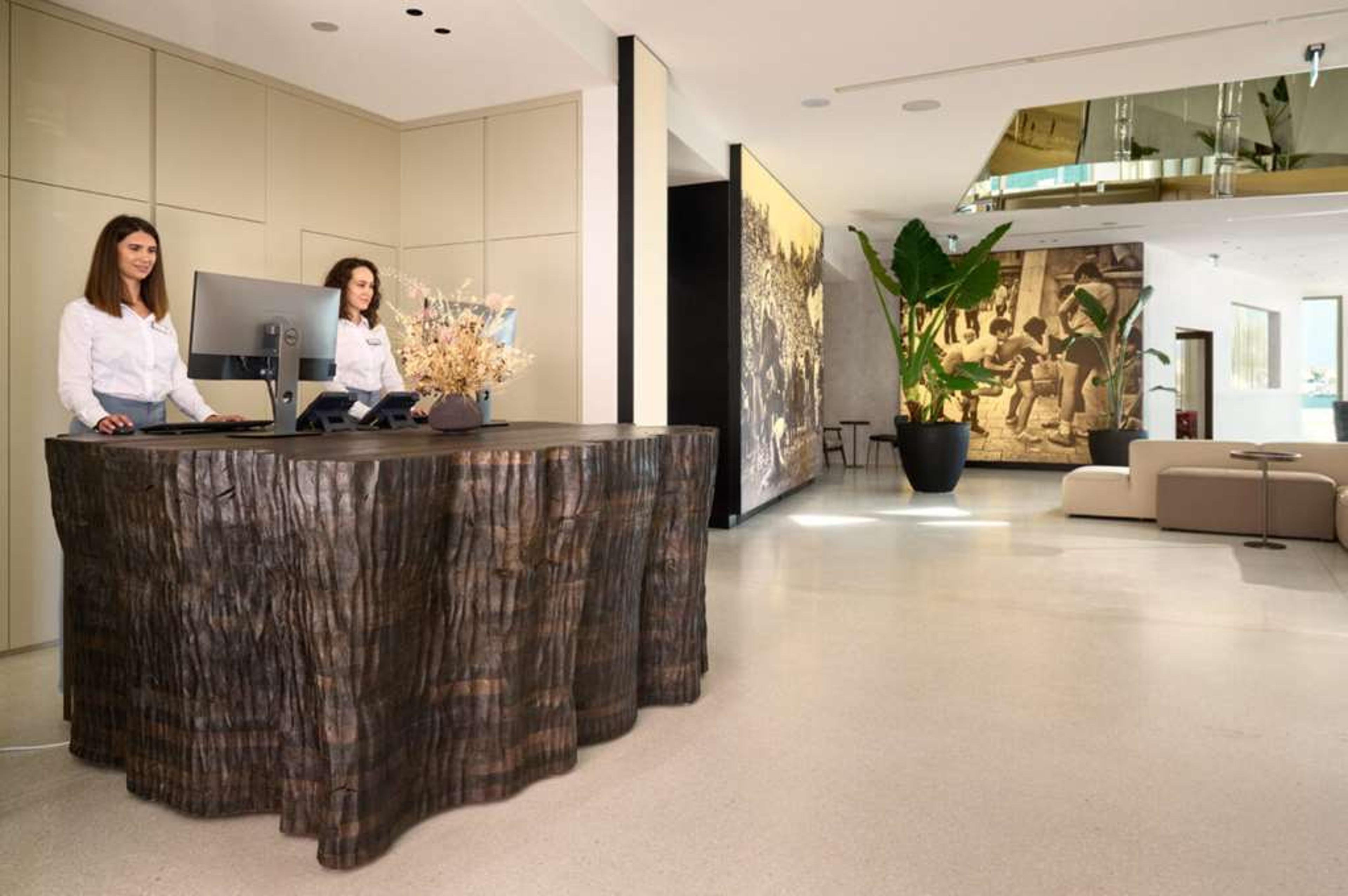 Hotel Photo 2