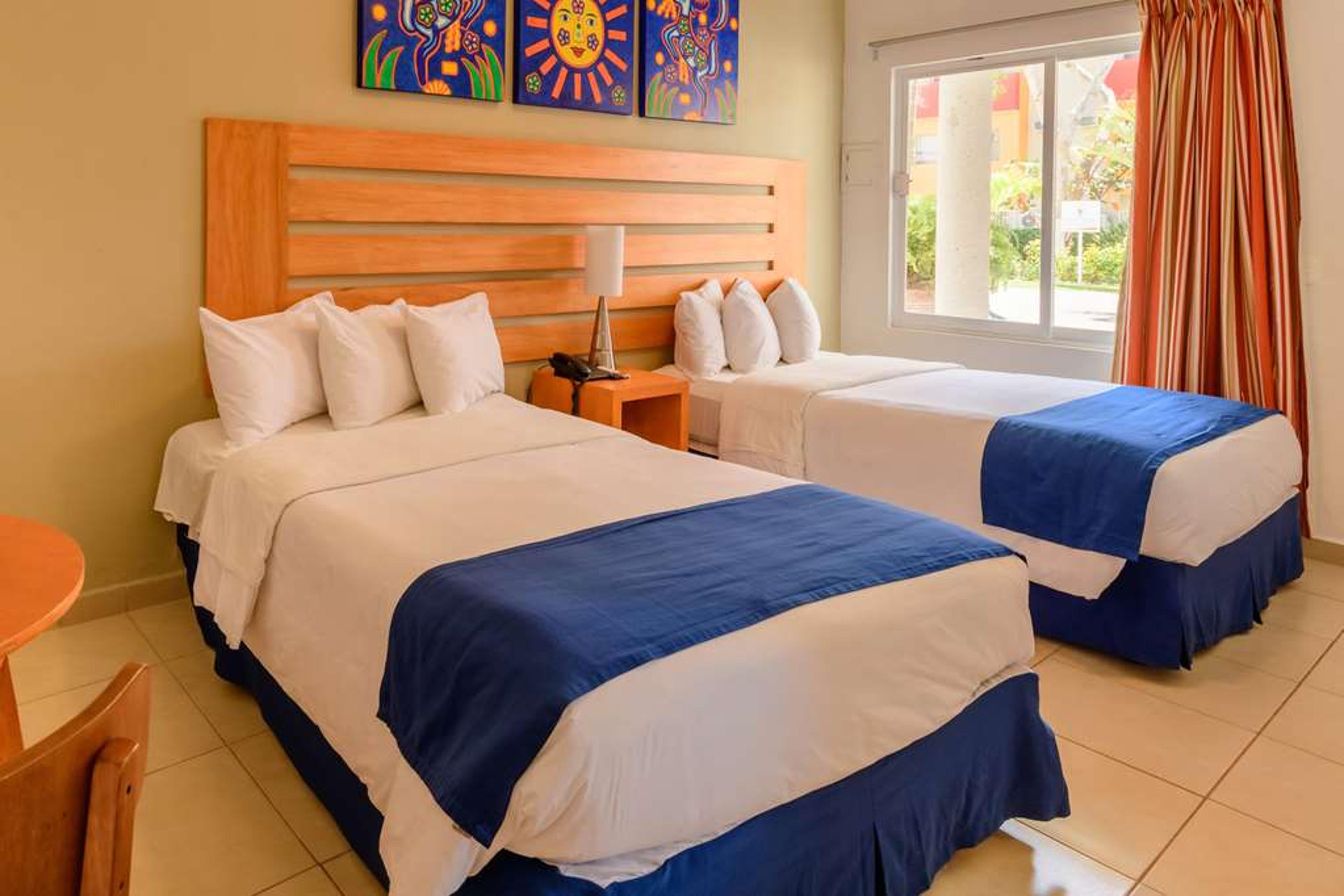 DECAMERON LOS COCOS GUAYABITOS, RAM