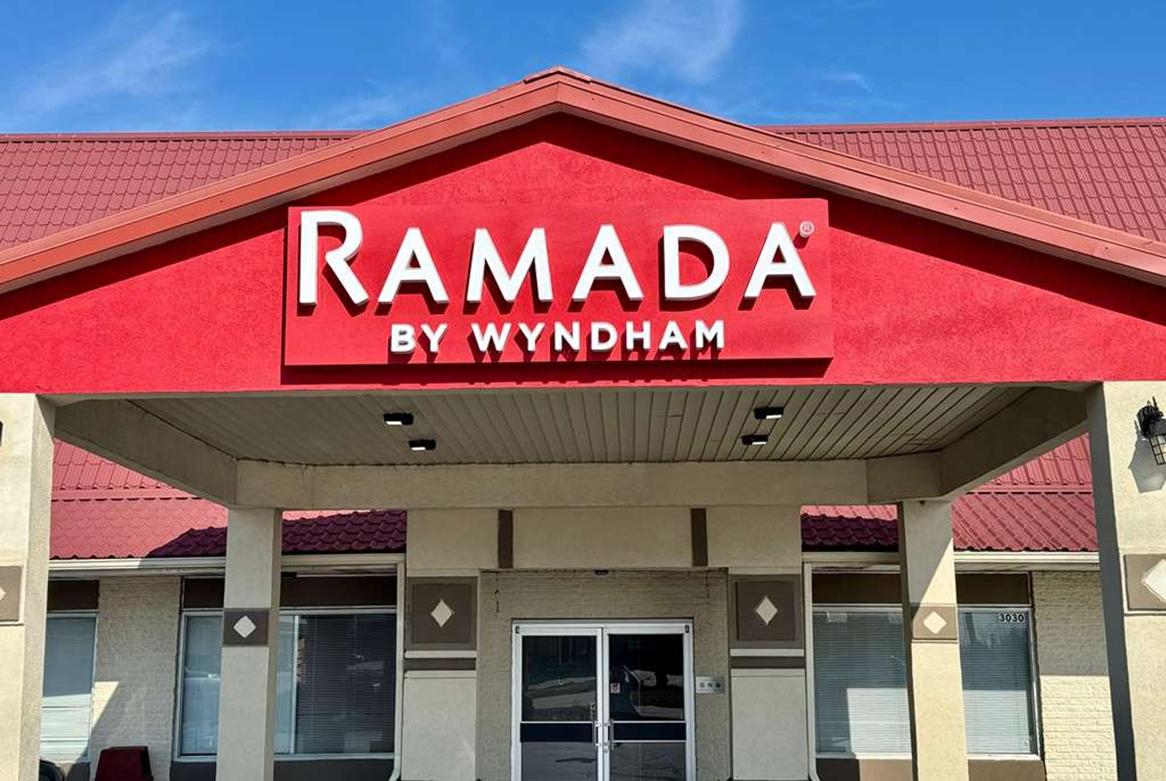 RAMADA BY WYNDHAM LUMBERTON