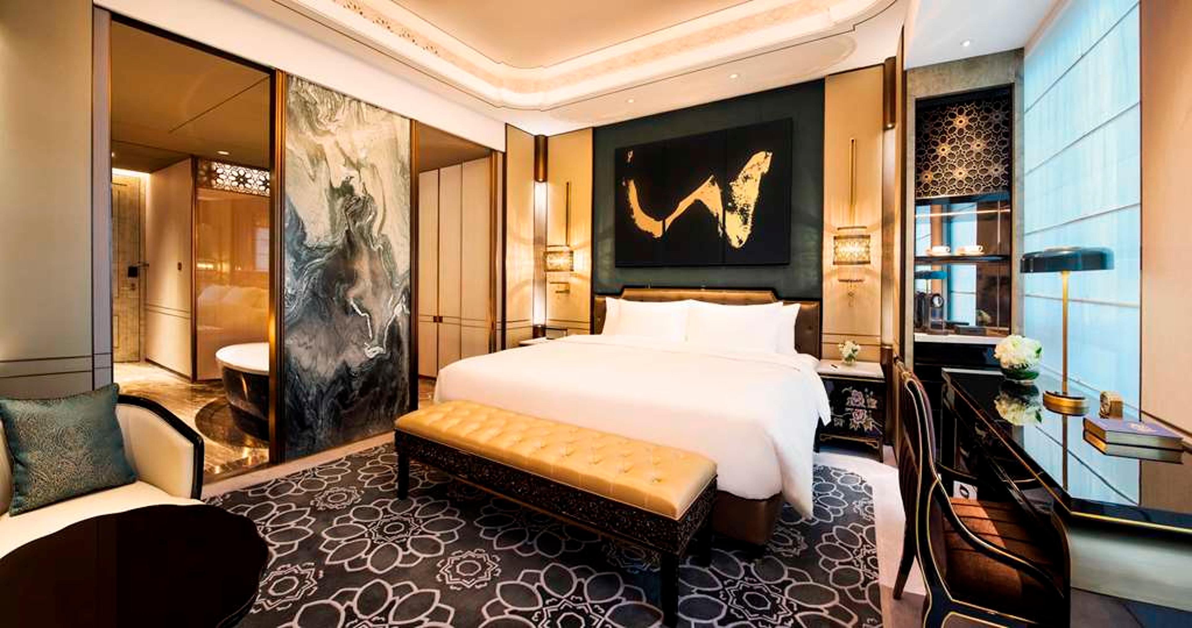 WANDA REIGN CHENGDU